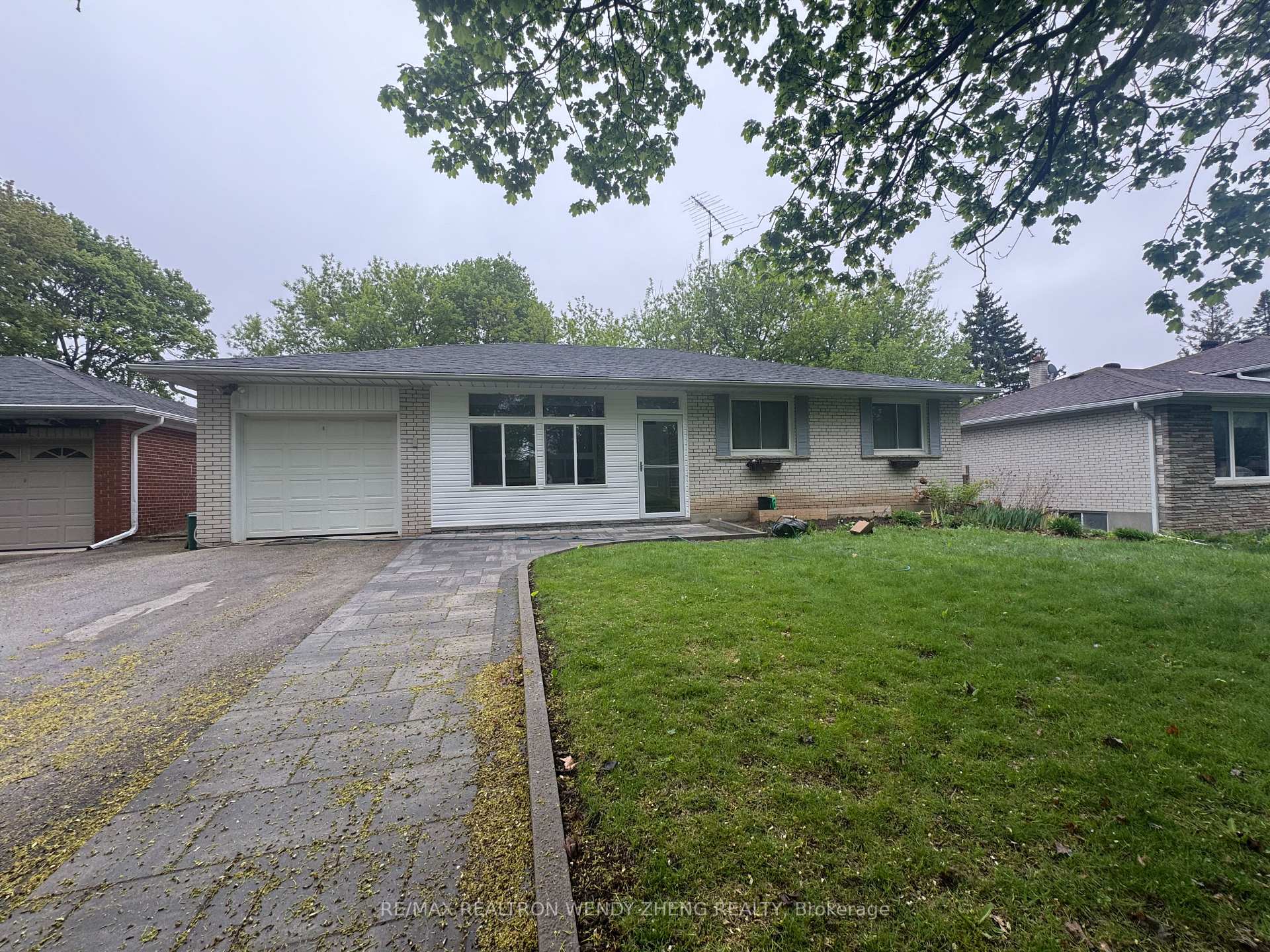 Front of Unit Basement, 13 Lakevista Avenue