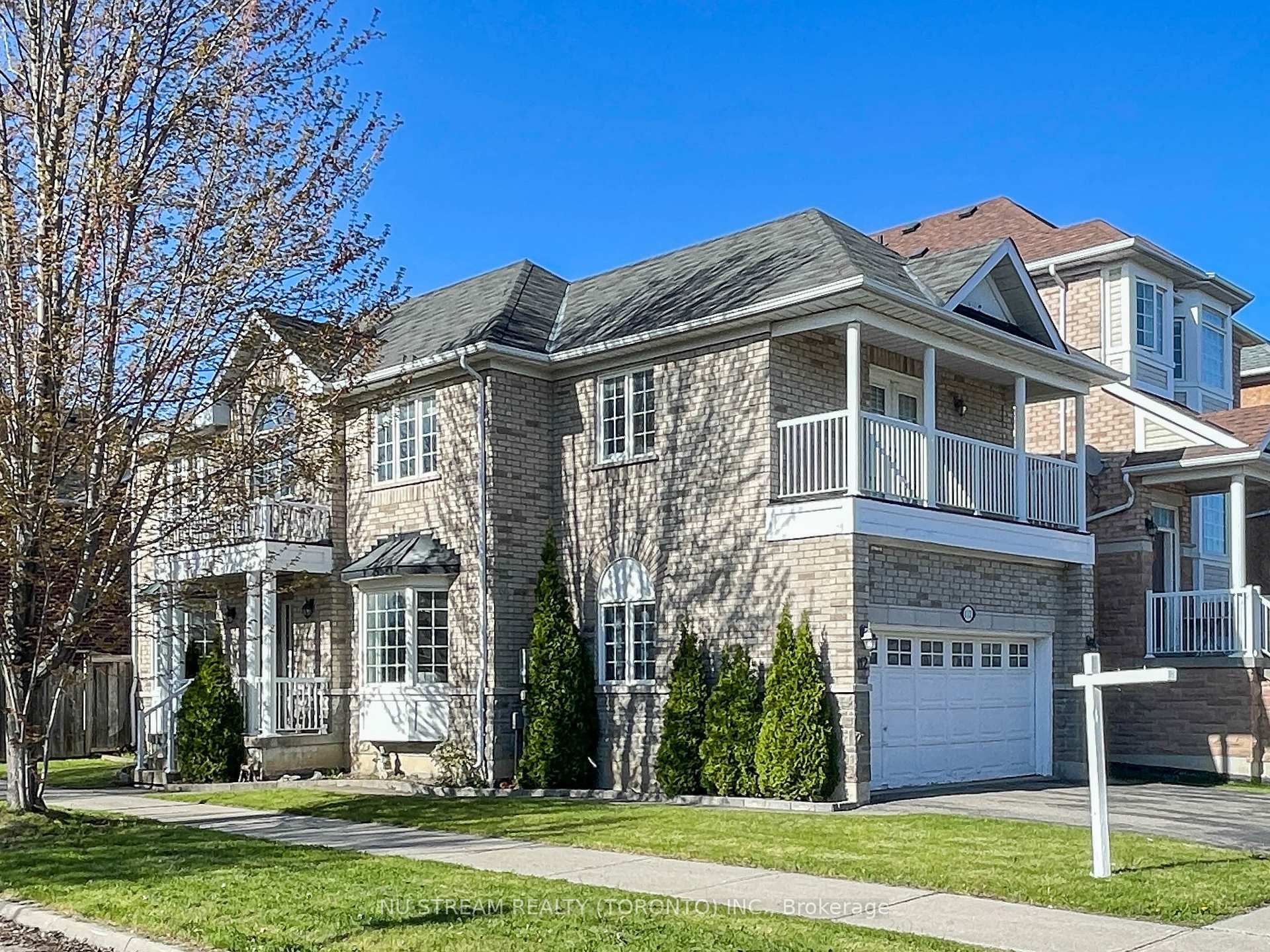 Photo 1 of 112 Gable Avenue, Markham, Berczy — HOMEH