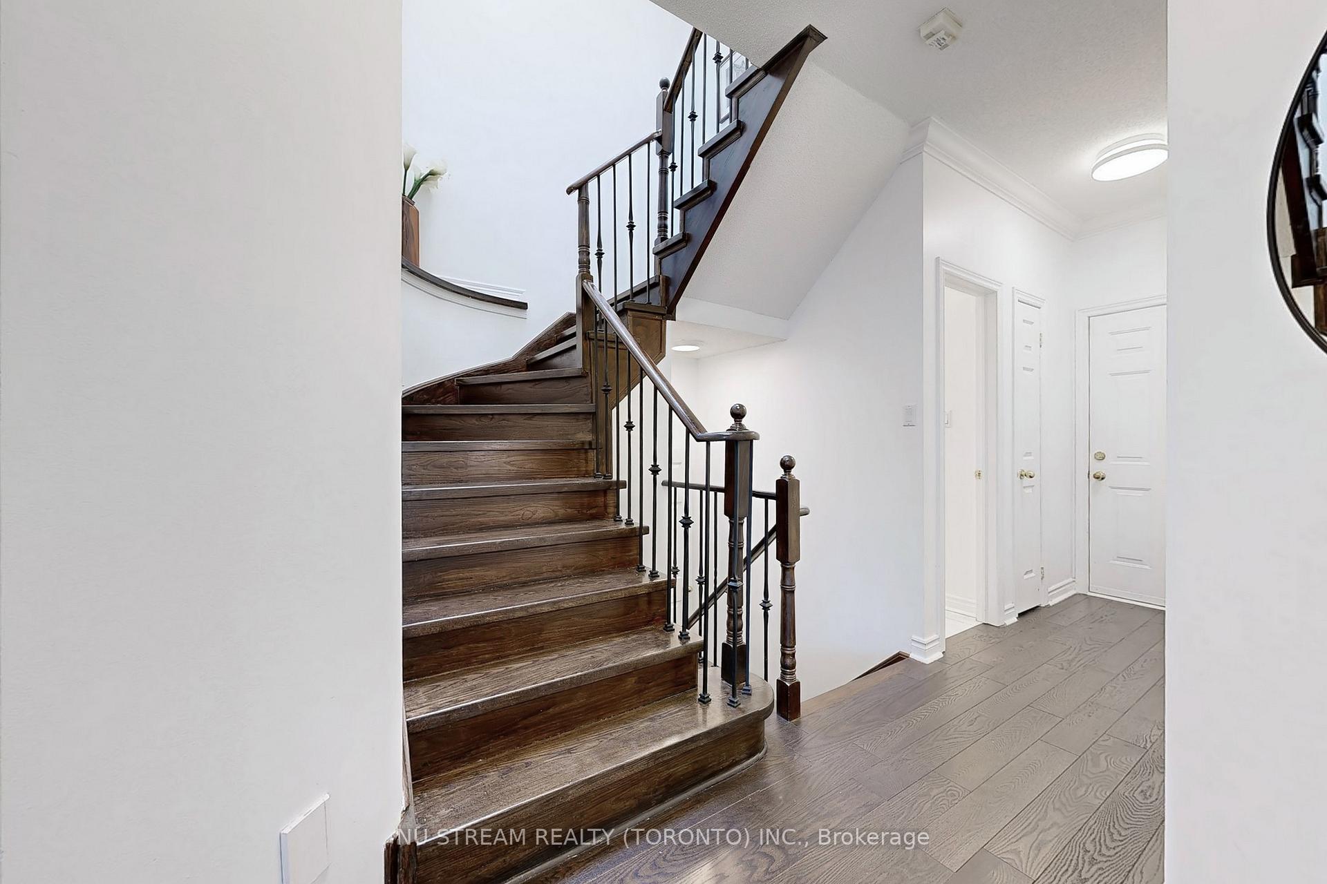 Photo 24 of 112 Gable Avenue, Markham, Berczy — HOMEH