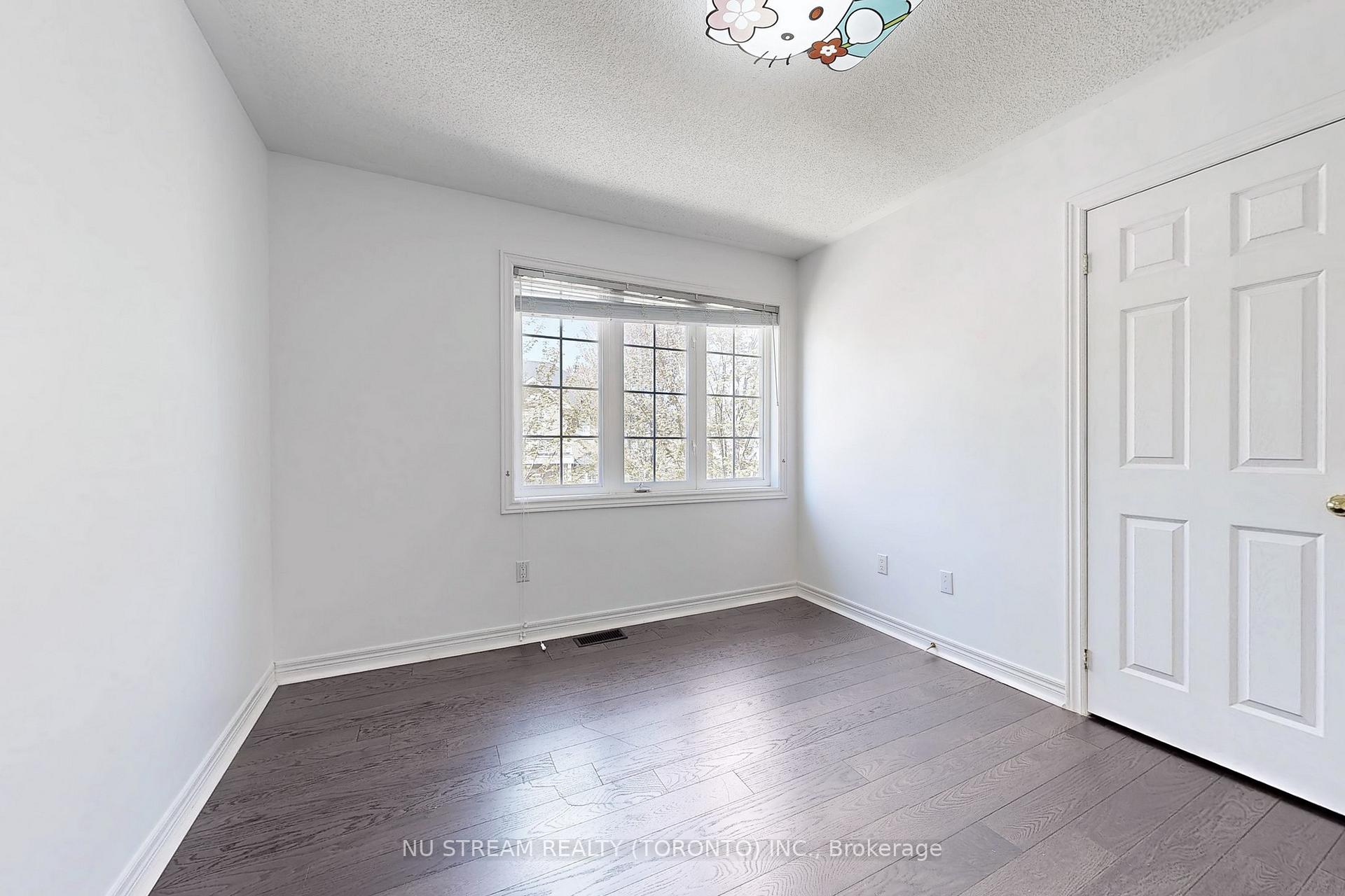 Photo 37 of 112 Gable Avenue, Markham, Berczy — HOMEH