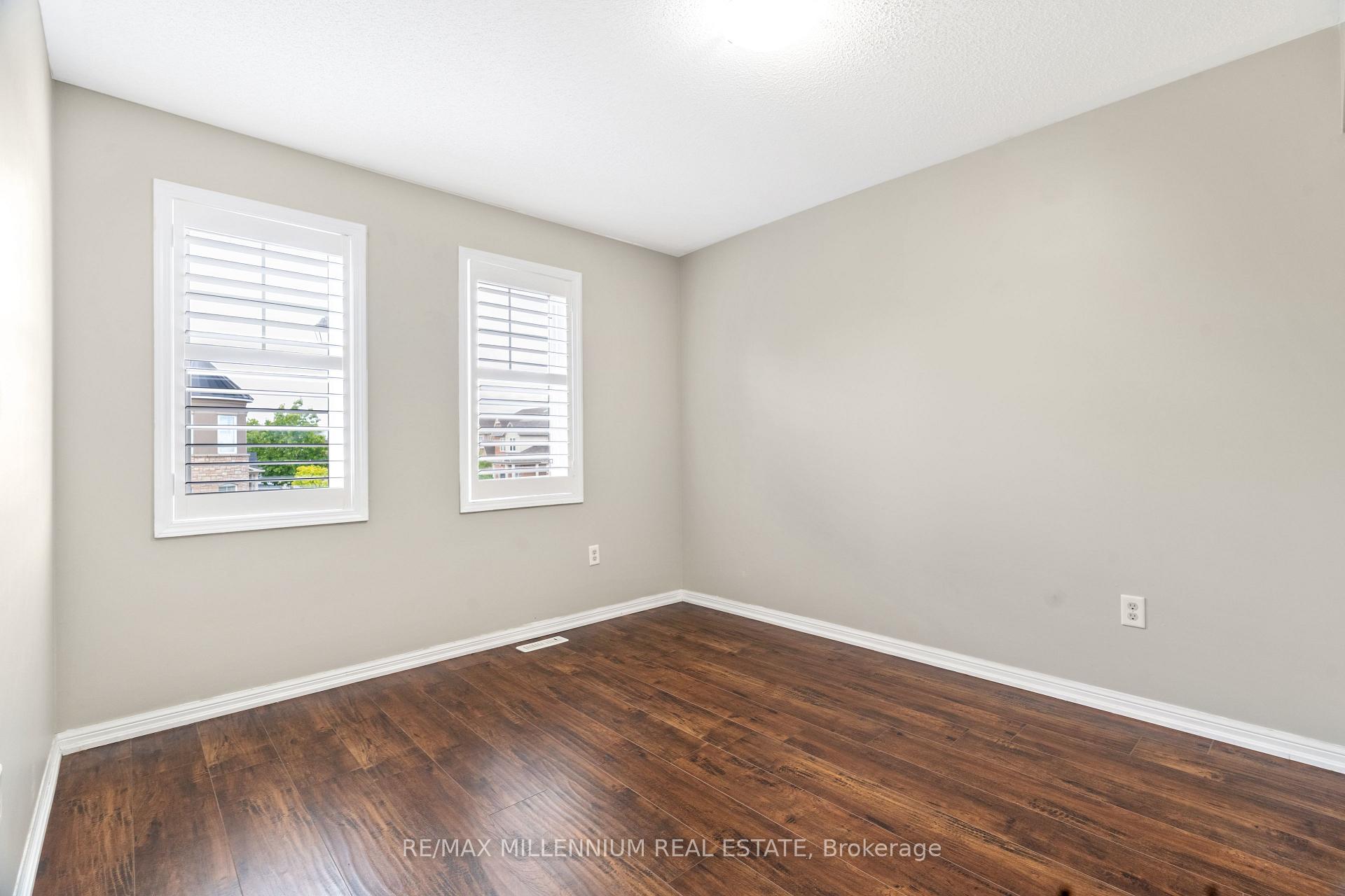 Photo 20 of 676 Snider Terrace, Milton, Coates — HOMEH