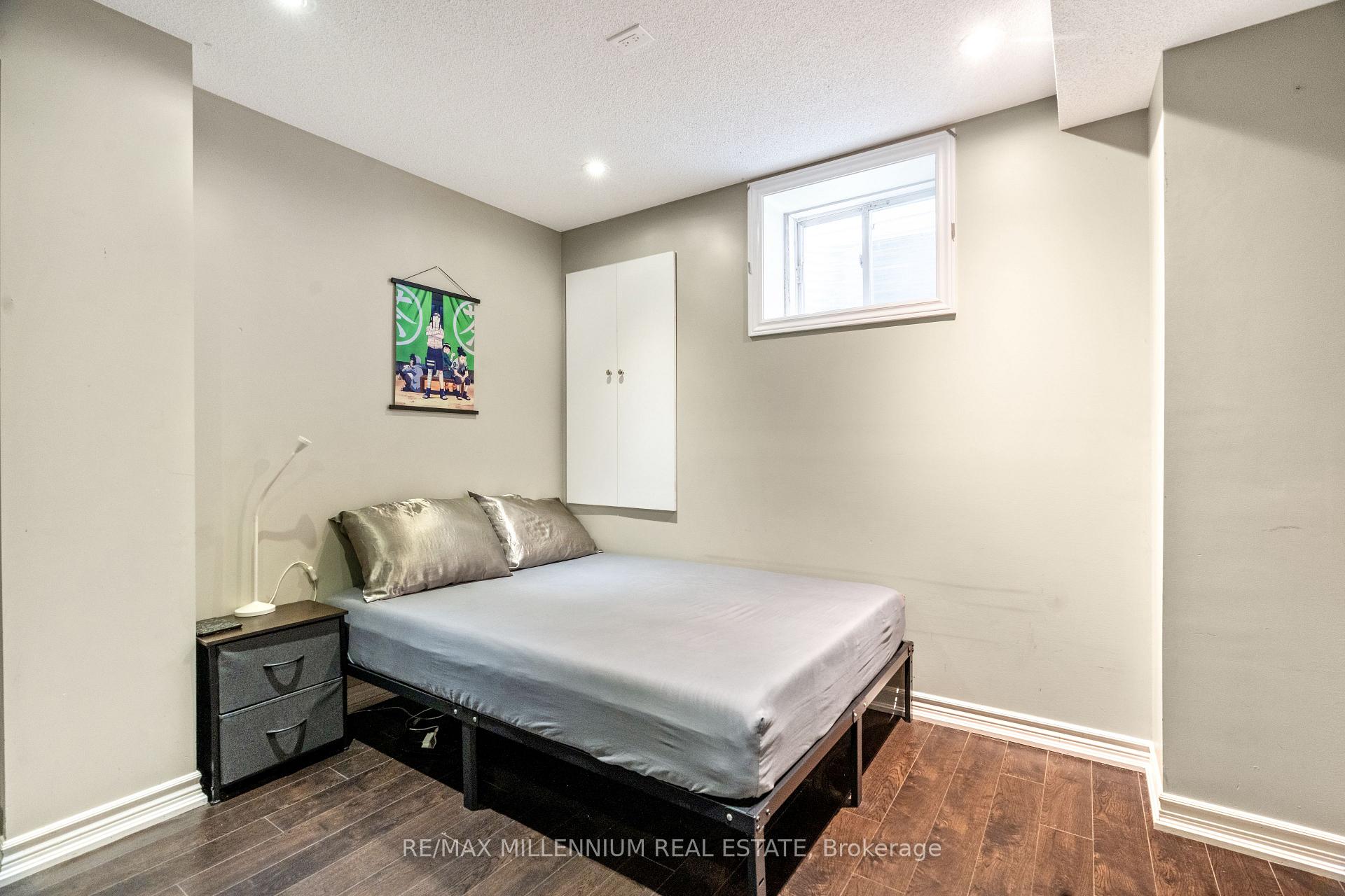 Photo 25 of 676 Snider Terrace, Milton, Coates — HOMEH