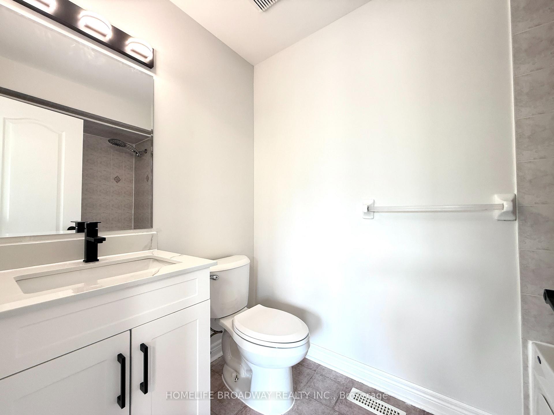 Photo 12 of 31 Park Common Boulevard, Markham, Commerce Valley — HOMEH