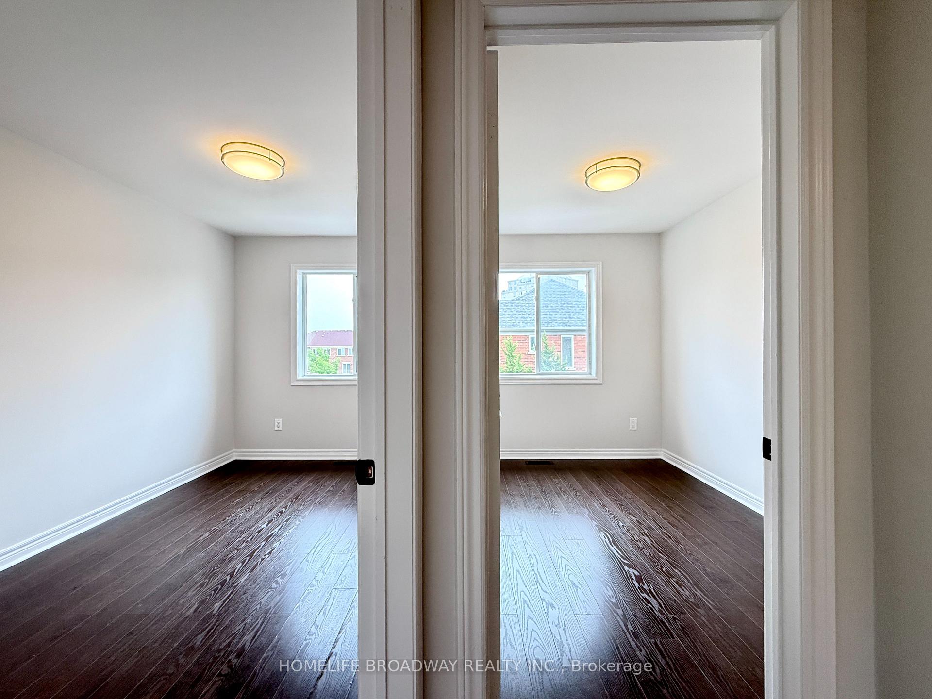 Photo 14 of 31 Park Common Boulevard, Markham, Commerce Valley — HOMEH
