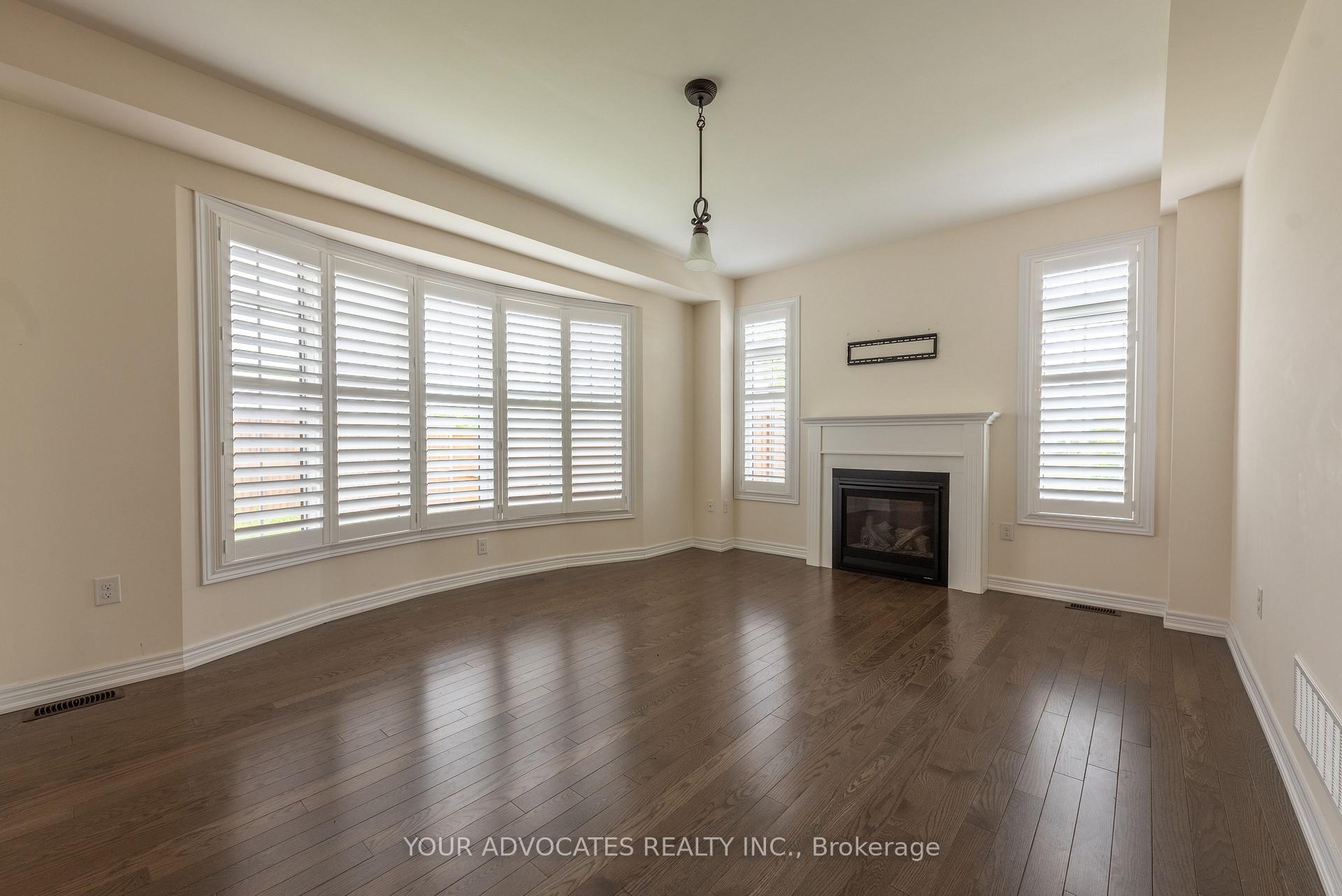 Photo 4 of Unit main, 588 William Forster Road, Markham, Cornell — HOMEH