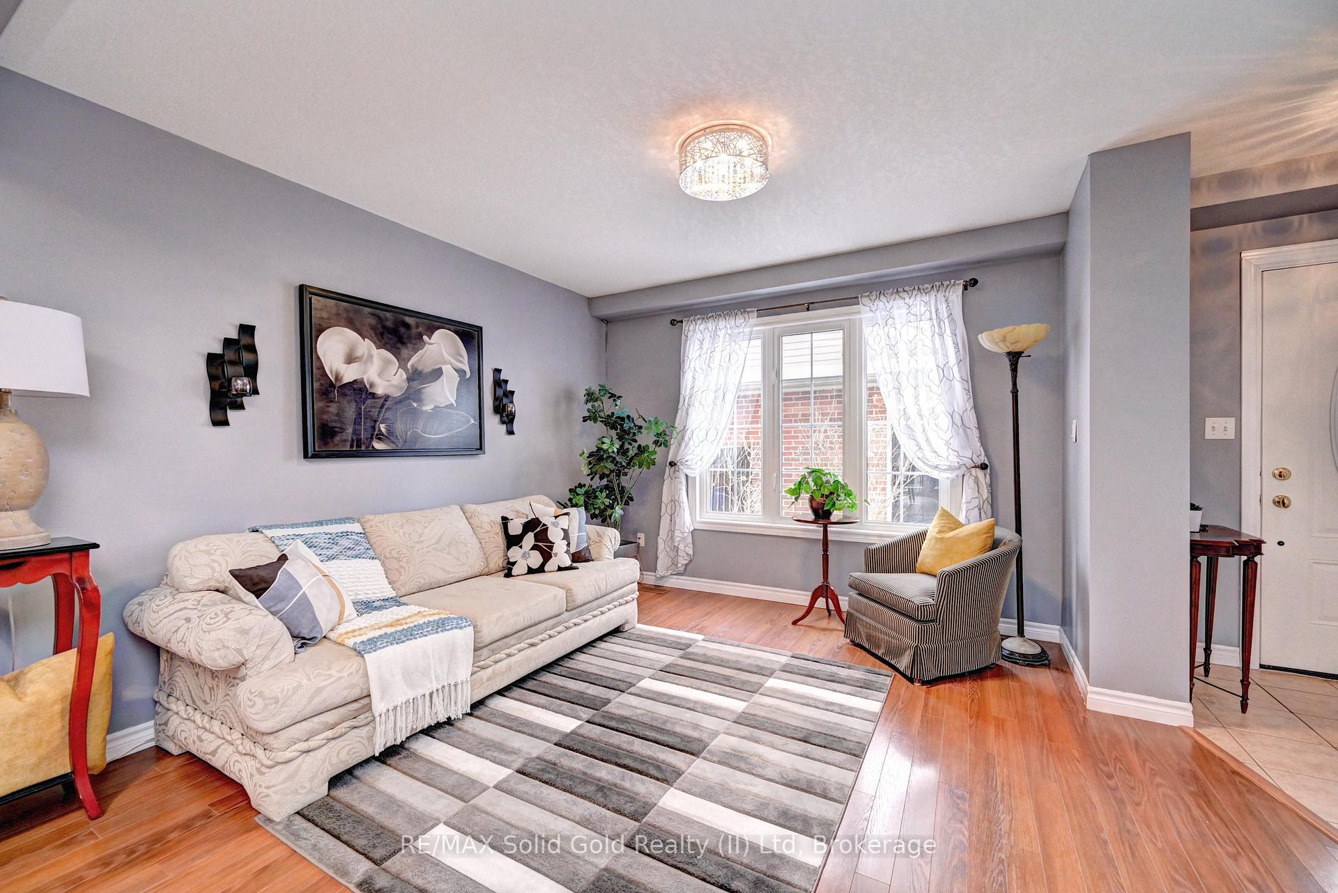 Photo 6 of 85 Ralgreen Crescent, Kitchener — HOMEH