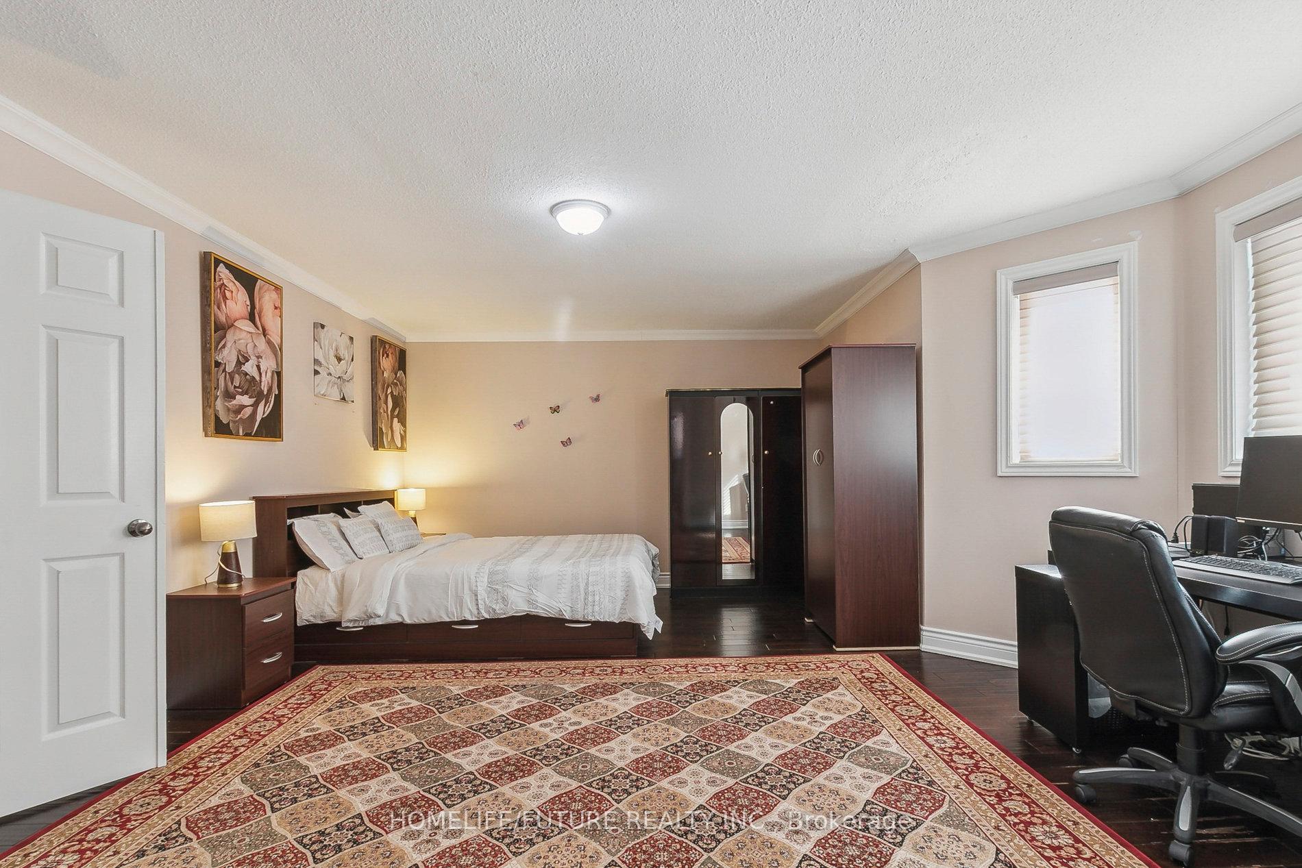 Photo 26 of 44 Norman Ross Drive, Markham, Middlefield — HOMEH