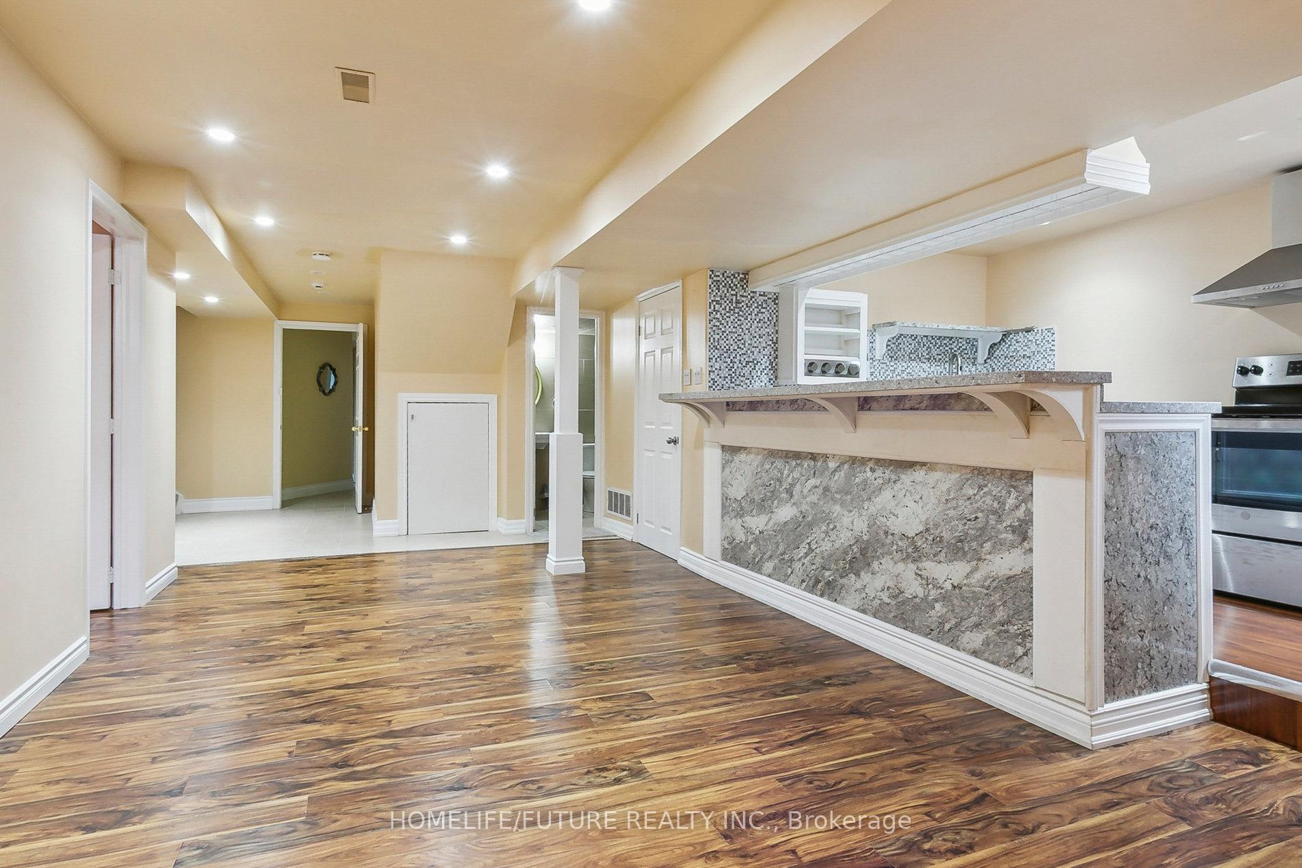 Photo 41 of 44 Norman Ross Drive, Markham, Middlefield — HOMEH