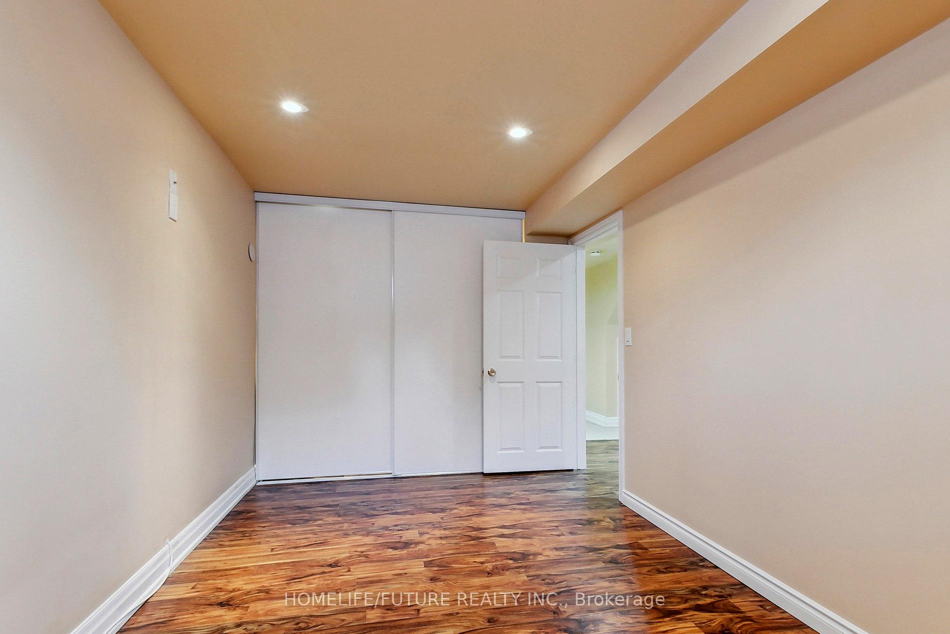 Photo 46 of 44 Norman Ross Drive, Markham, Middlefield — HOMEH