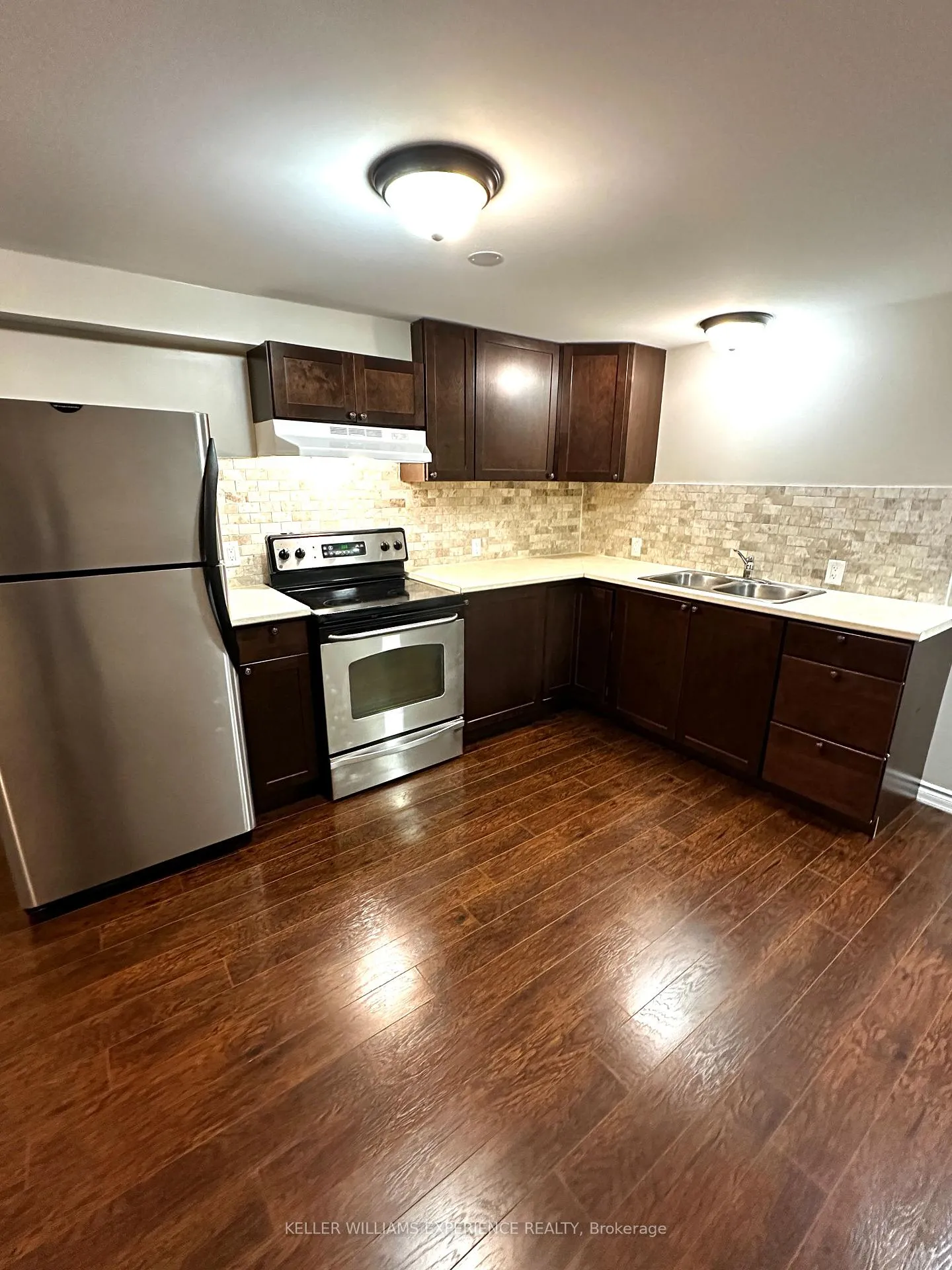 Photo 6 of Unit Lower, 33 Daphne Crescent, Barrie, Cundles East — HOMEH