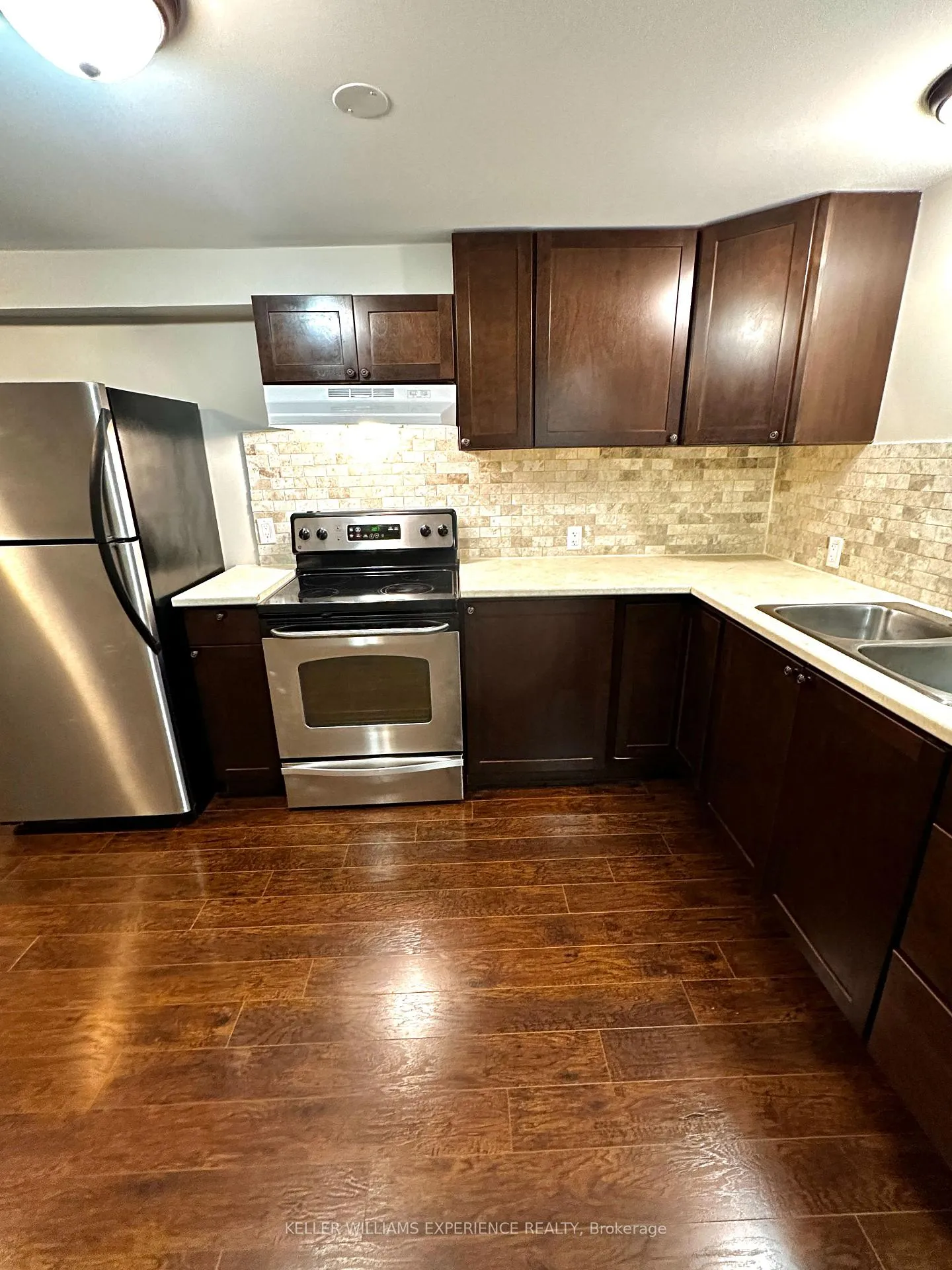 Photo 7 of Unit Lower, 33 Daphne Crescent, Barrie, Cundles East — HOMEH
