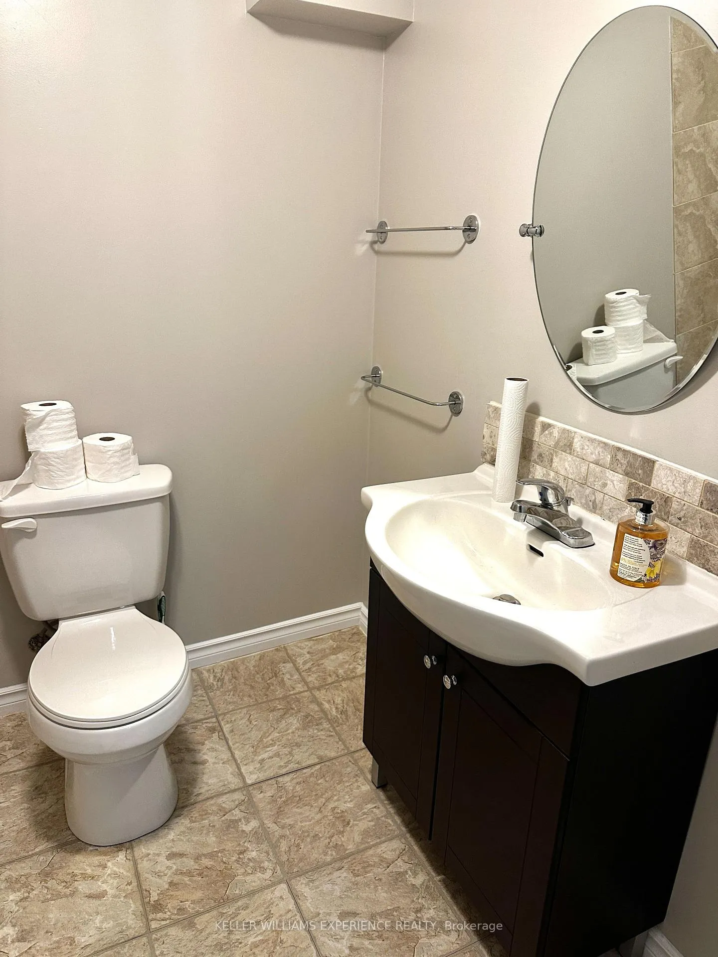 Photo 10 of Unit Lower, 33 Daphne Crescent, Barrie, Cundles East — HOMEH