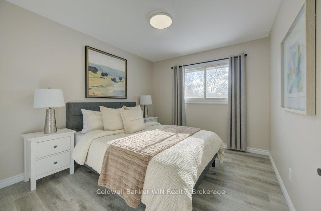 Photo 19 of 60 Gilmour Crescent, Kitchener — HOMEH