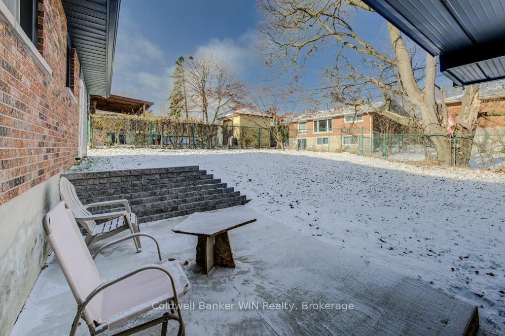Photo 35 of 60 Gilmour Crescent, Kitchener — HOMEH