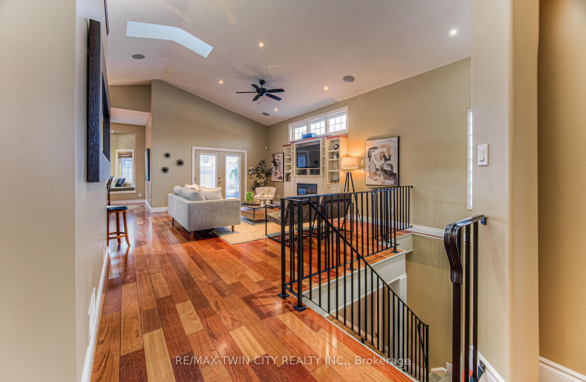 Photo 6 of 154 Forfar Avenue, Kitchener — HOMEH