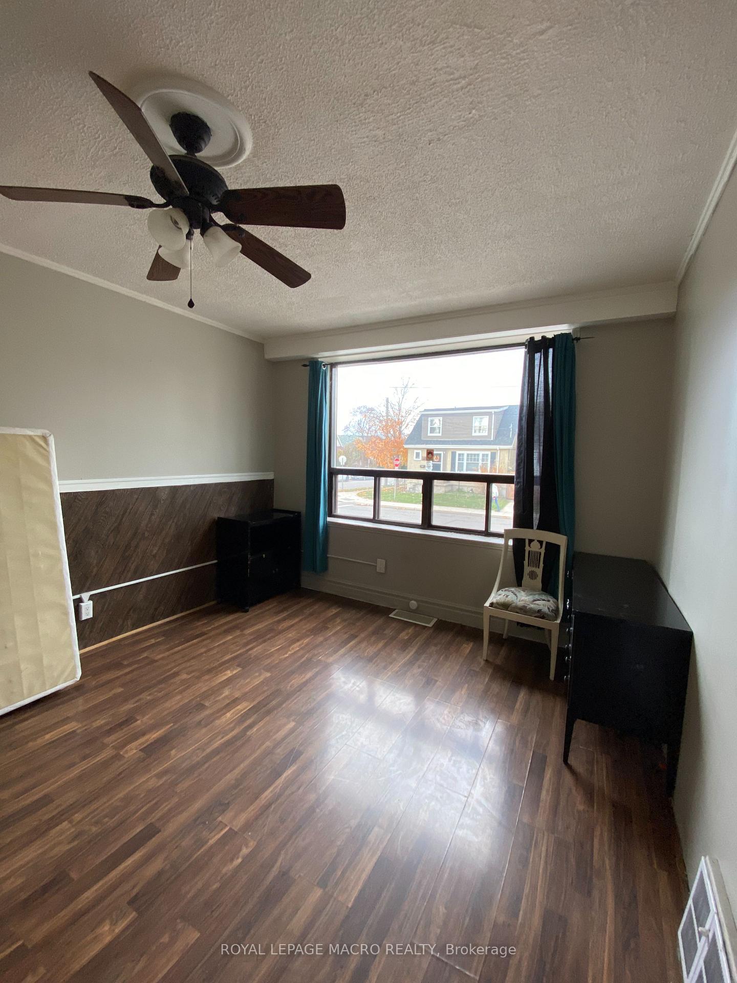 Photo 8 of Unit Unit 1, 522 Roxborough Avenue, Hamilton, Homeside — HOMEH
