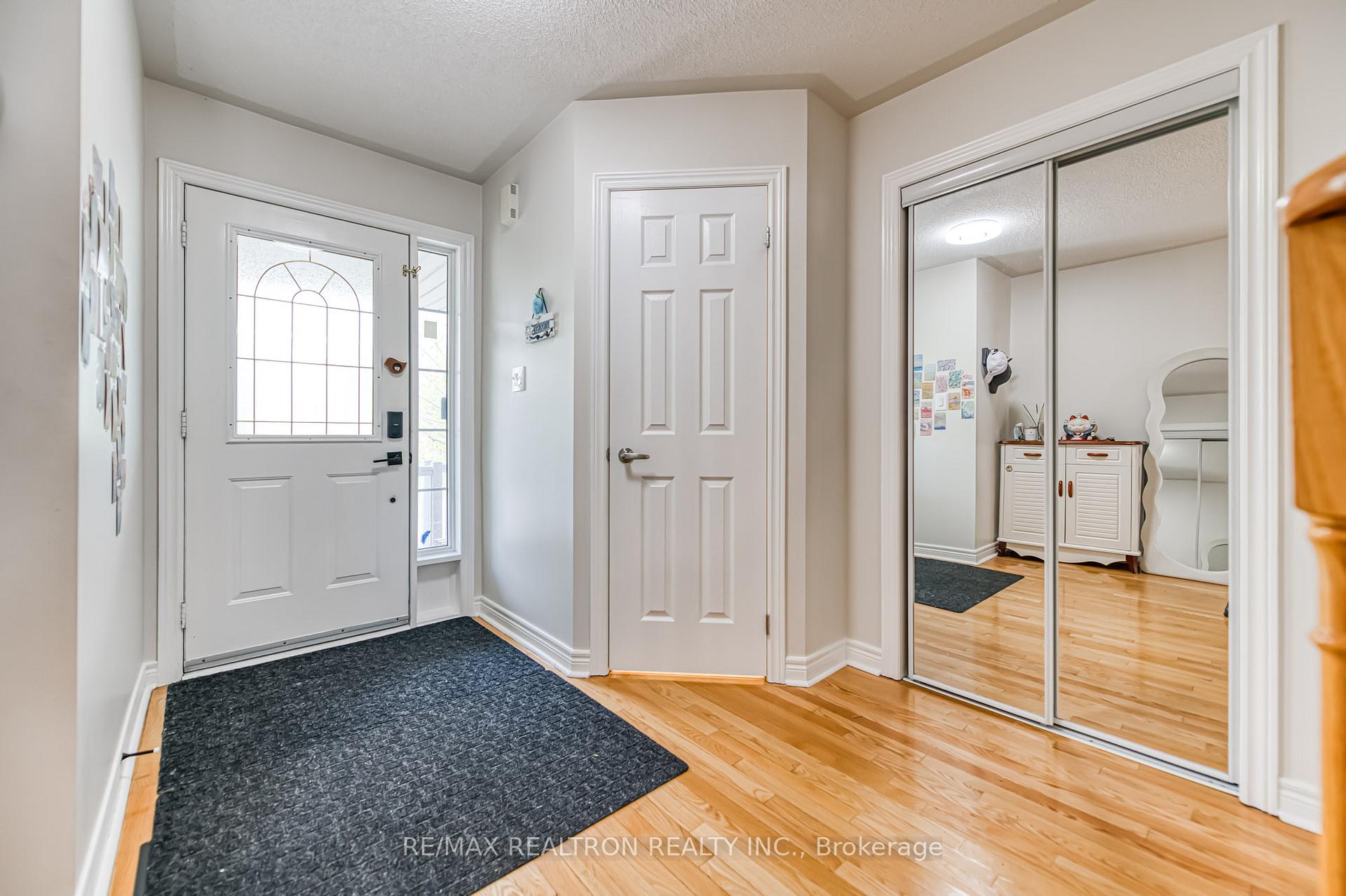 Photo 5 of 65 Harry Blaylock Drive E, Markham, Greensborough — HOMEH
