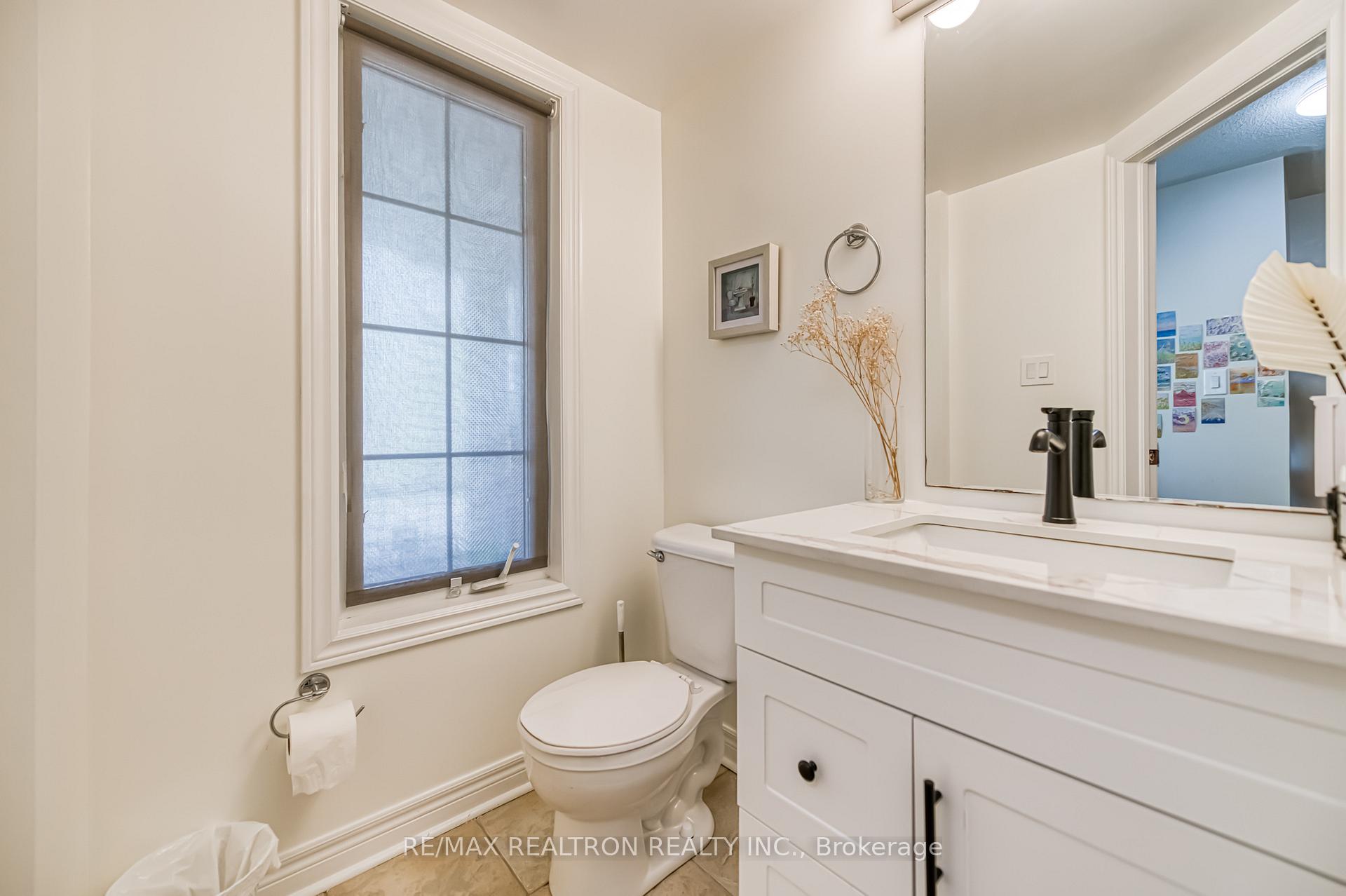Photo 15 of 65 Harry Blaylock Drive E, Markham, Greensborough — HOMEH
