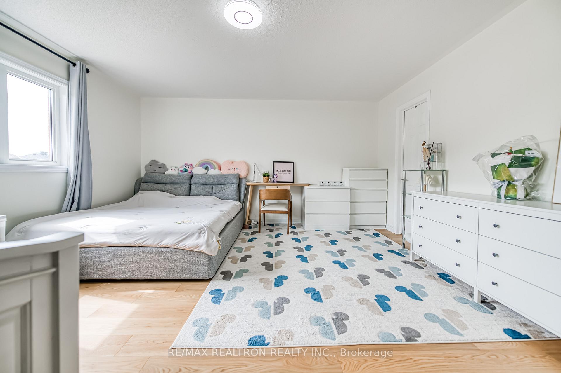 Photo 23 of 65 Harry Blaylock Drive E, Markham, Greensborough — HOMEH