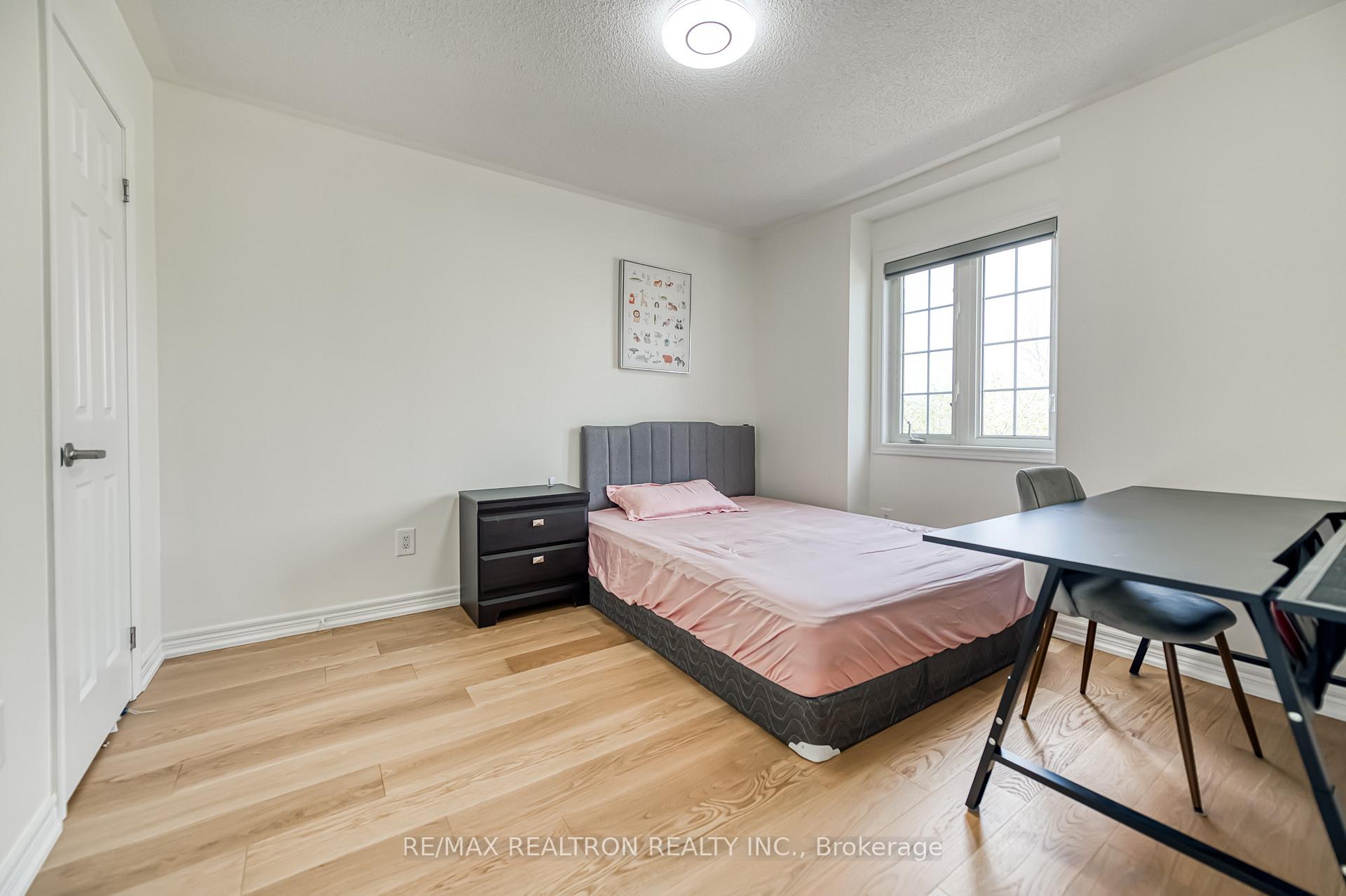 Photo 27 of 65 Harry Blaylock Drive E, Markham, Greensborough — HOMEH