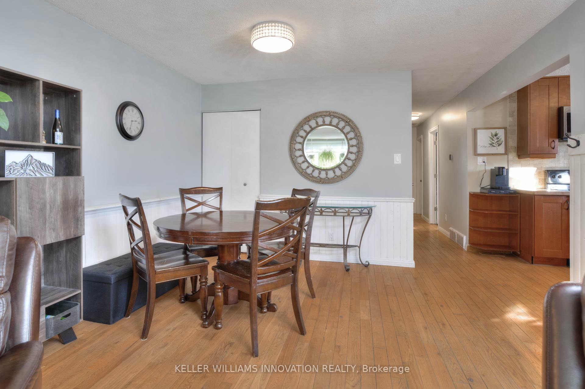 Photo 6 of 37 Harvest Court, Kitchener — HOMEH