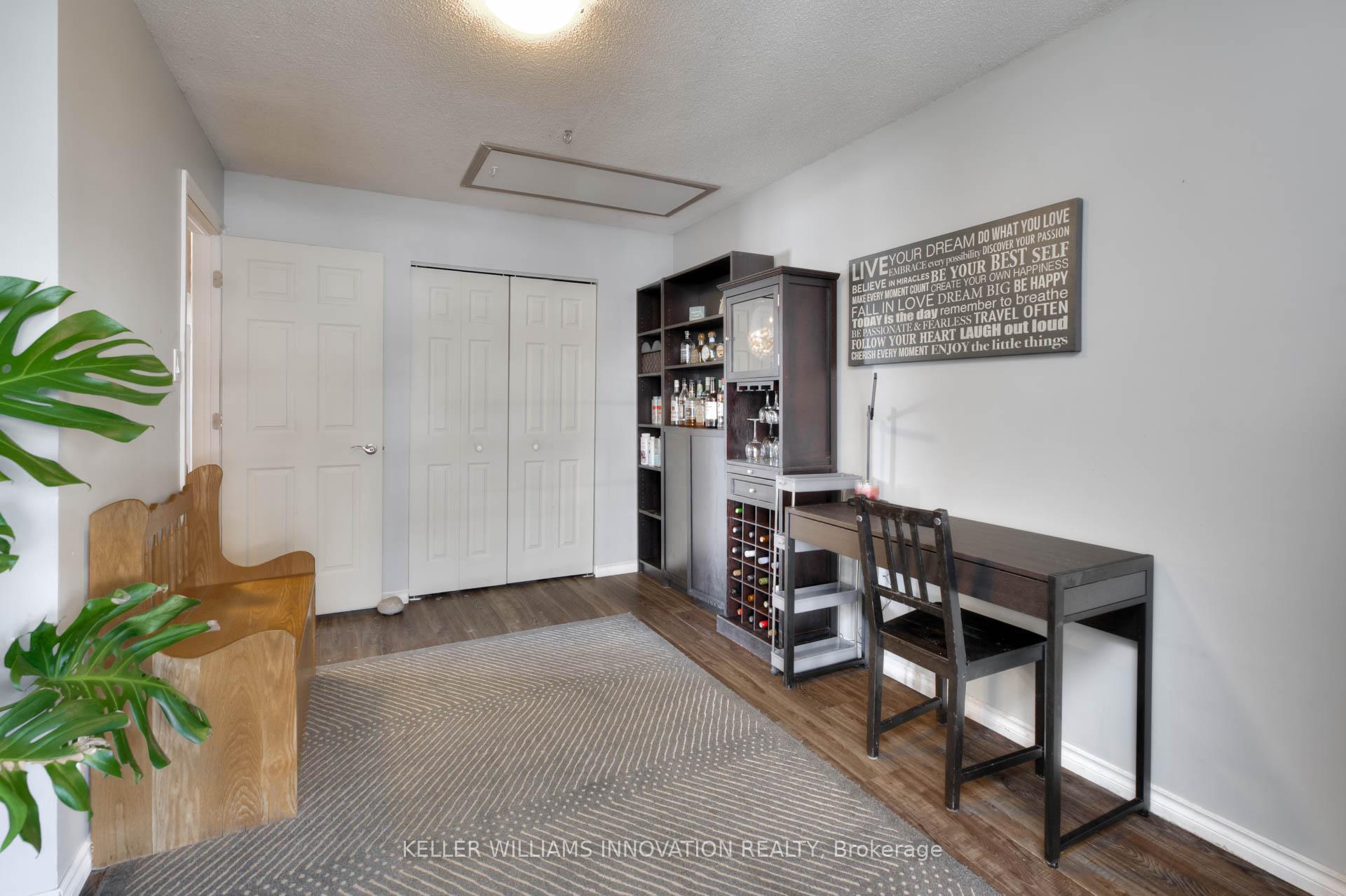 Photo 12 of 37 Harvest Court, Kitchener — HOMEH
