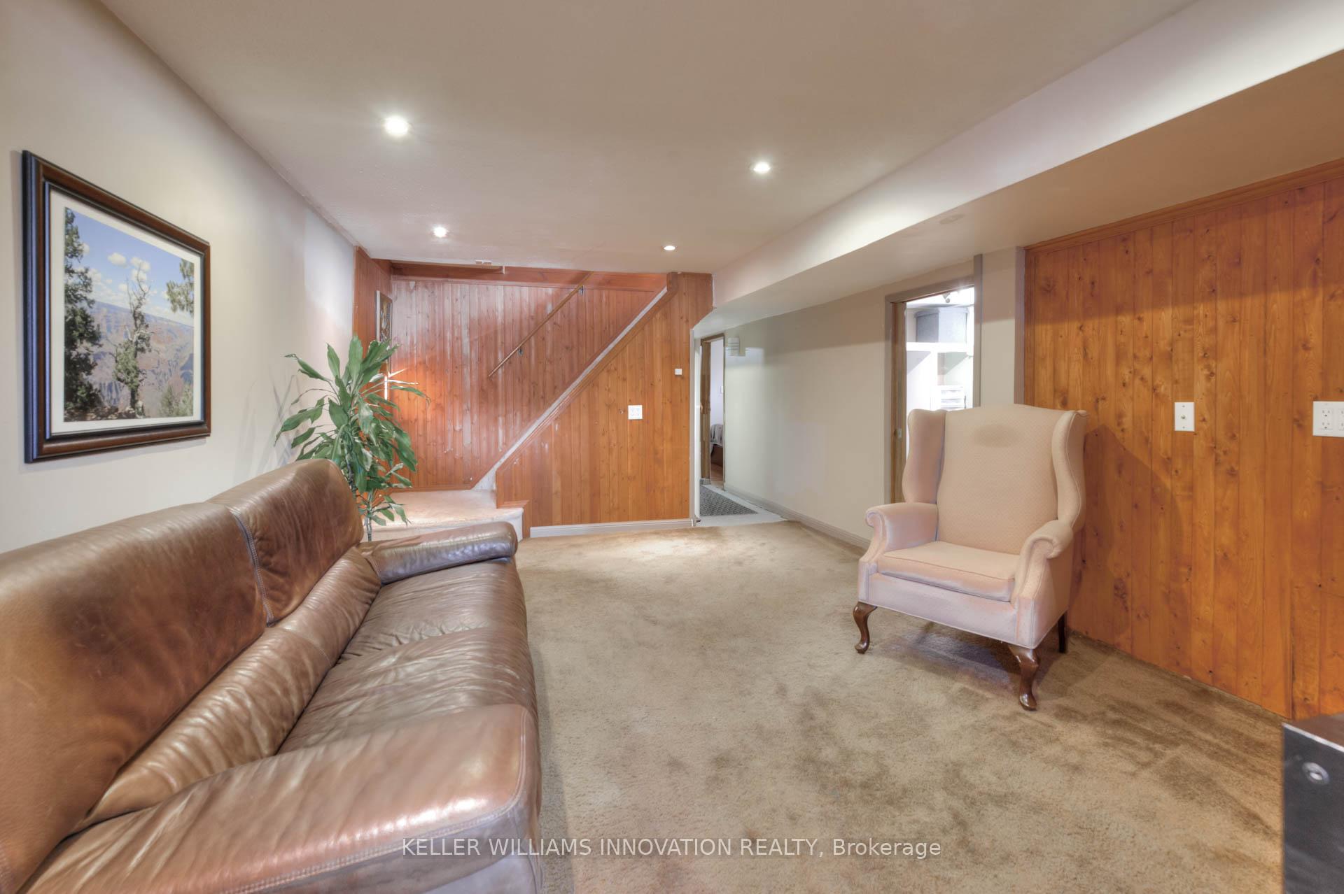 Photo 14 of 37 Harvest Court, Kitchener — HOMEH