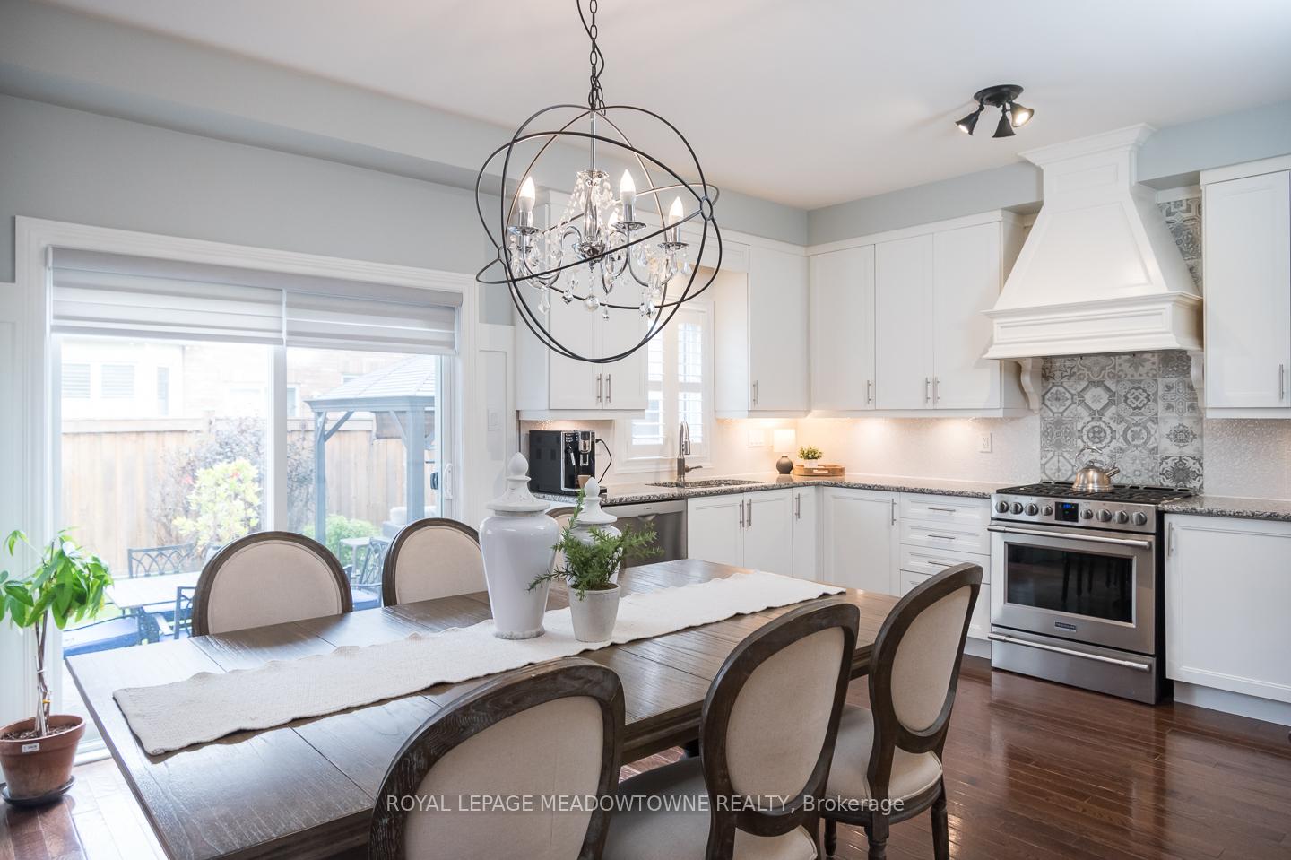 Photo 8 of 476 Mcgibbon Drive, Milton, Clarke — HOMEH