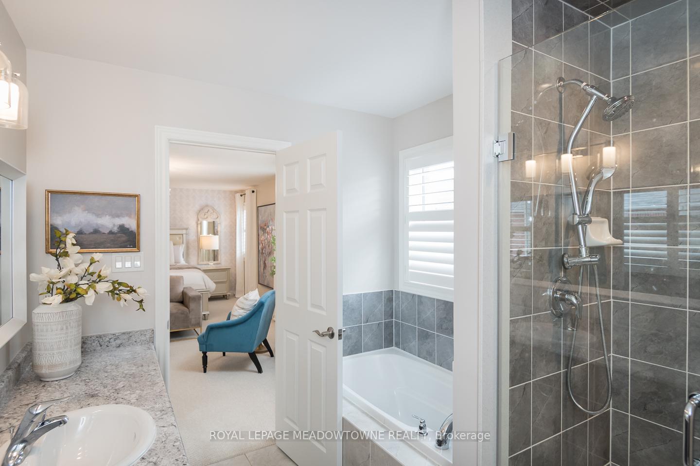 Photo 24 of 476 Mcgibbon Drive, Milton, Clarke — HOMEH