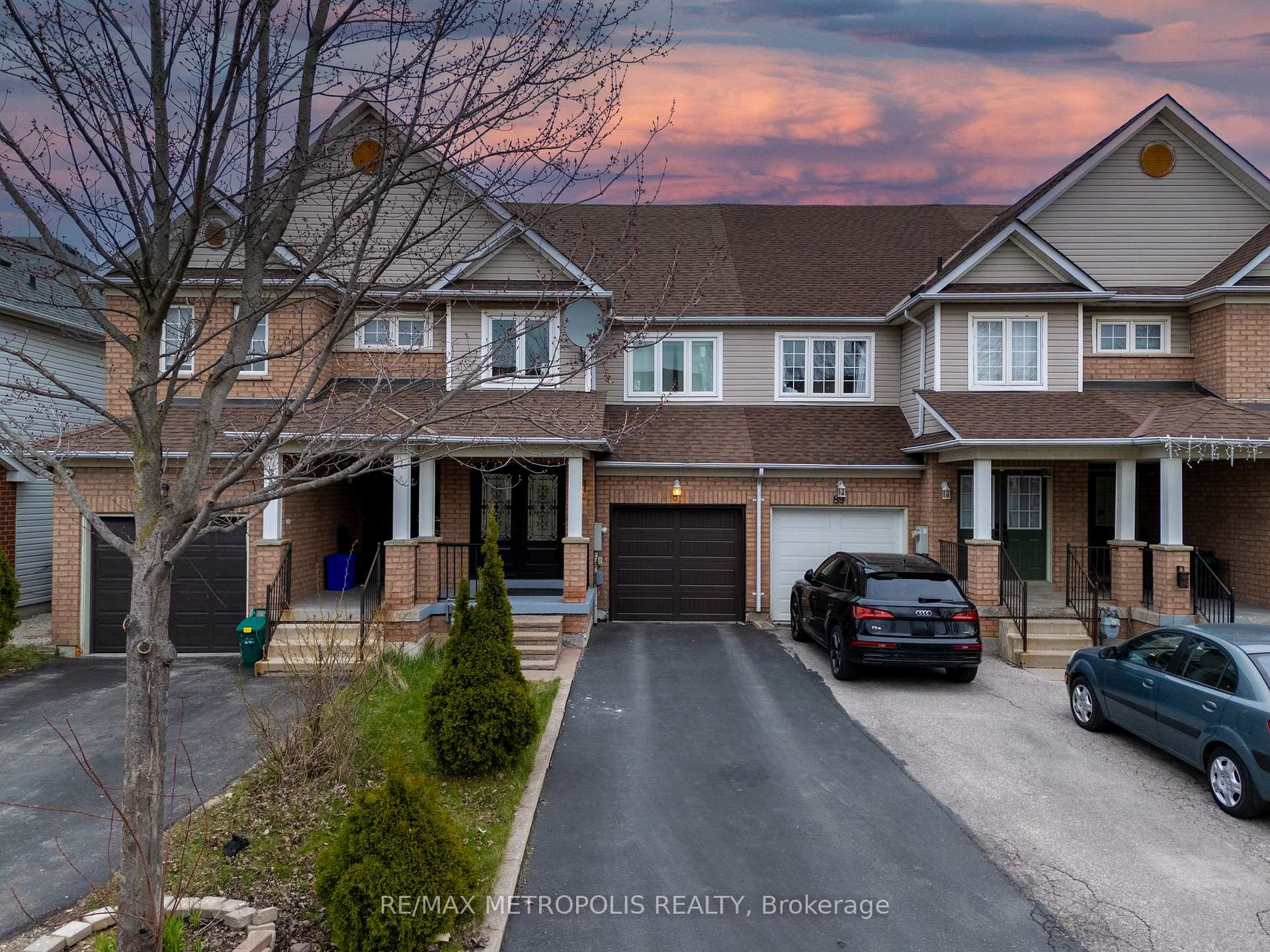 Front of 87 Billingsley Crescent