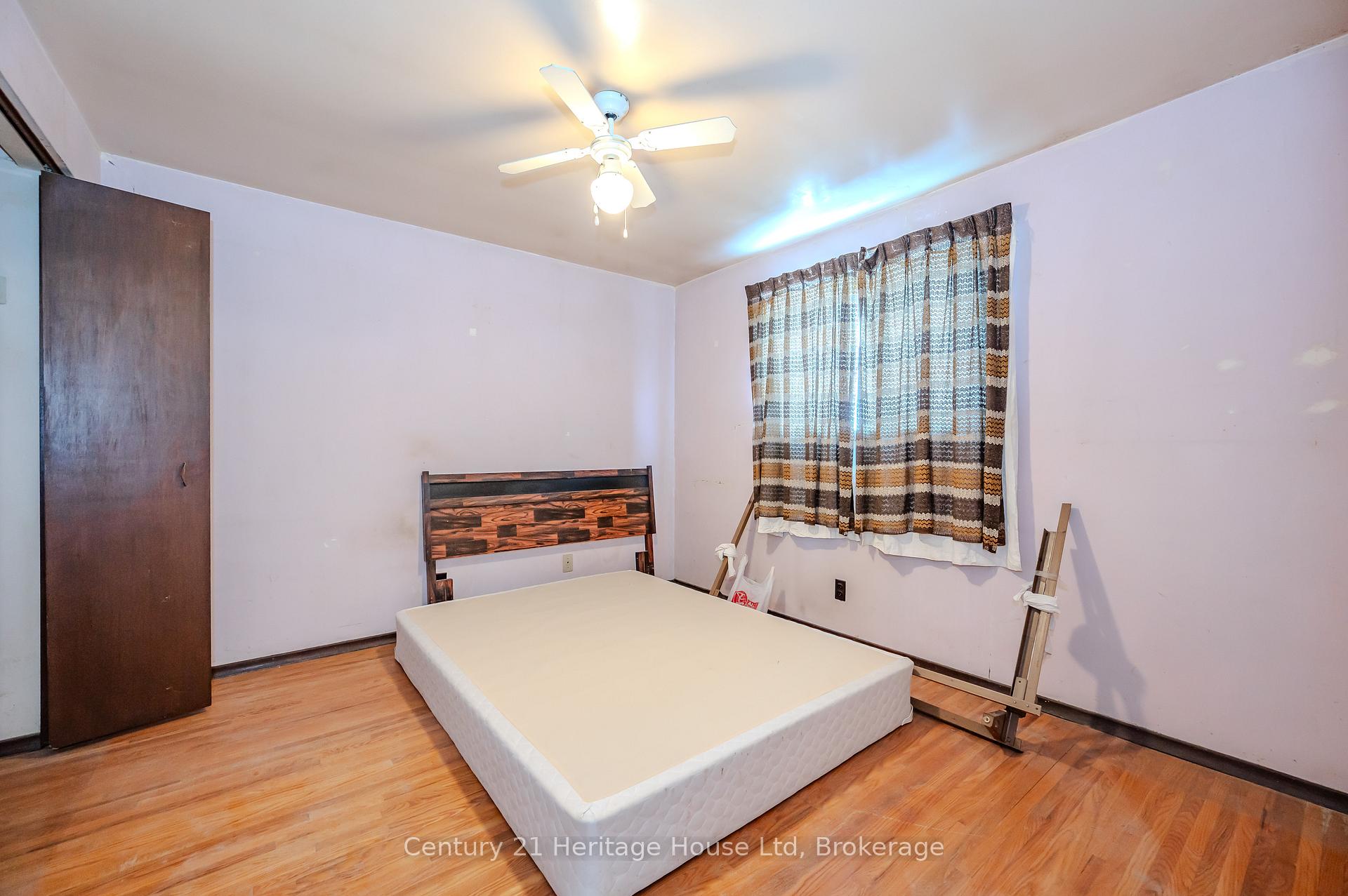 Photo 19 of 41 Roberts Crescent, Kitchener — HOMEH