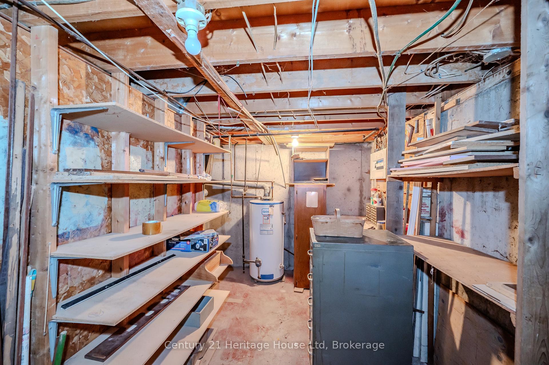 Photo 31 of 41 Roberts Crescent, Kitchener — HOMEH