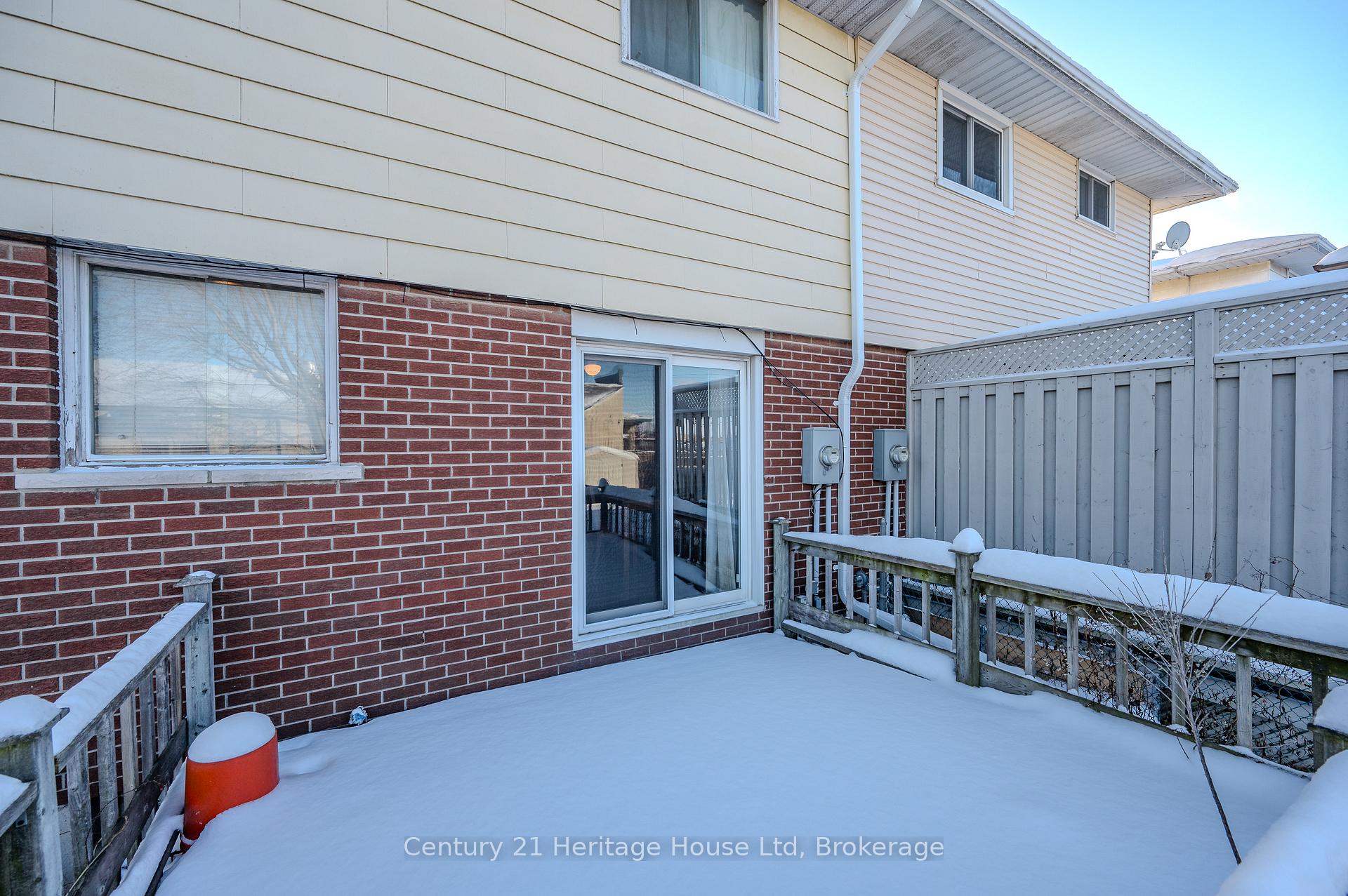 Photo 32 of 41 Roberts Crescent, Kitchener — HOMEH