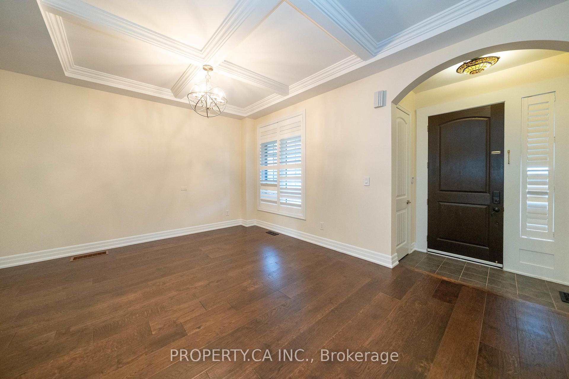 Photo 4 of 36 Bardoe Crescent, Milton, Scott — HOMEH