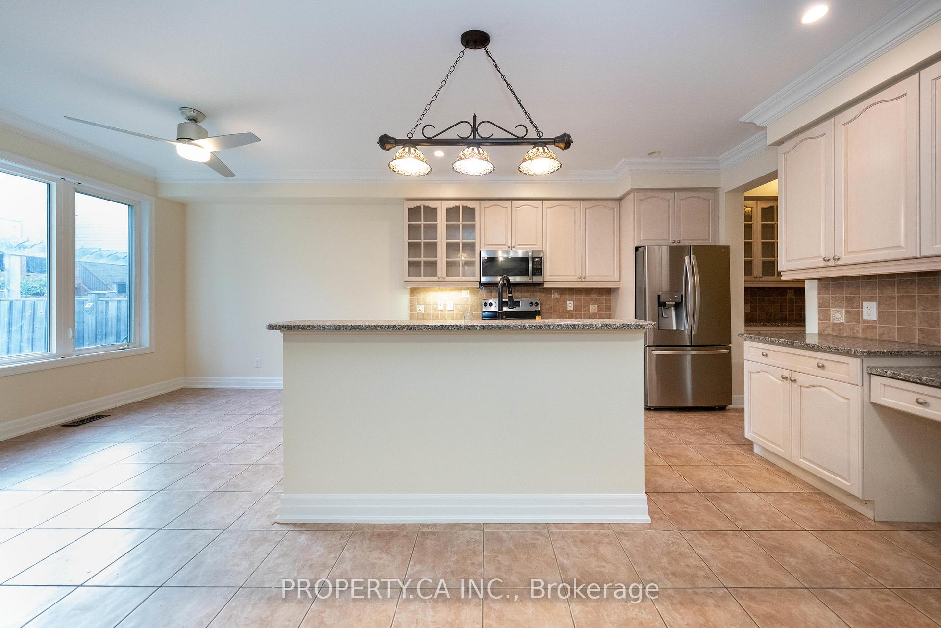 Photo 11 of 36 Bardoe Crescent, Milton, Scott — HOMEH