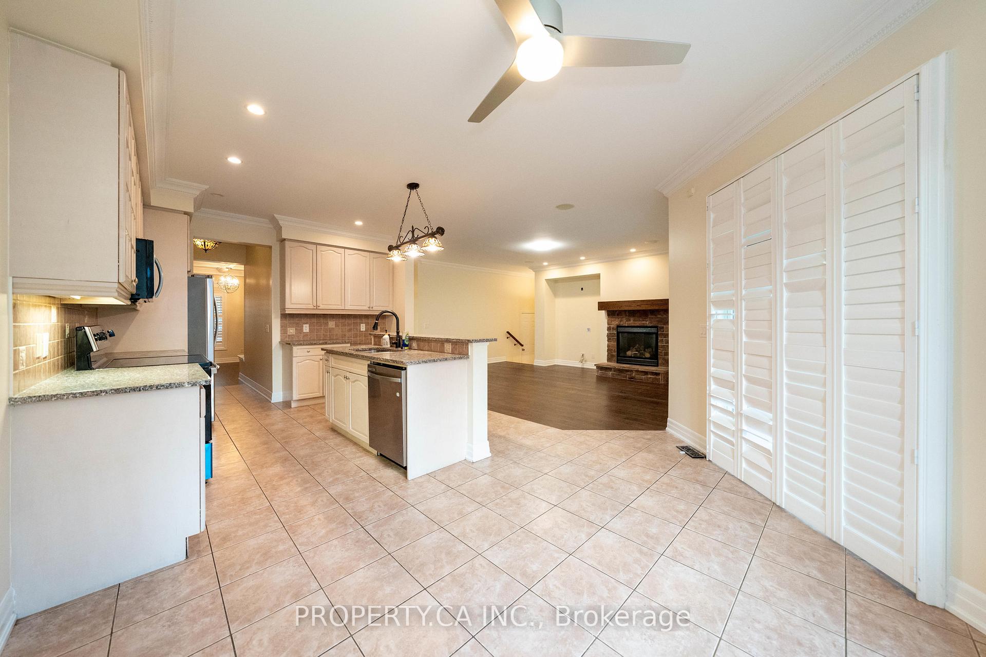 Photo 12 of 36 Bardoe Crescent, Milton, Scott — HOMEH