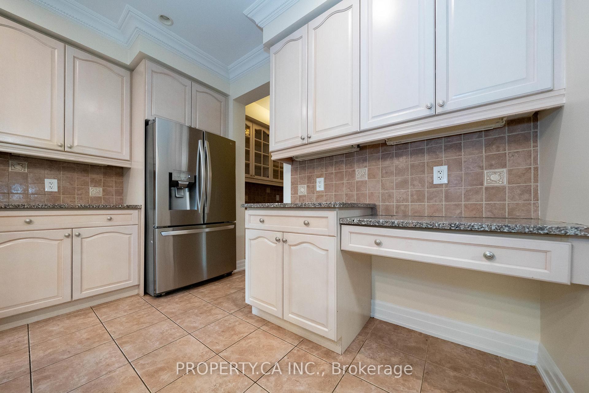 Photo 15 of 36 Bardoe Crescent, Milton, Scott — HOMEH