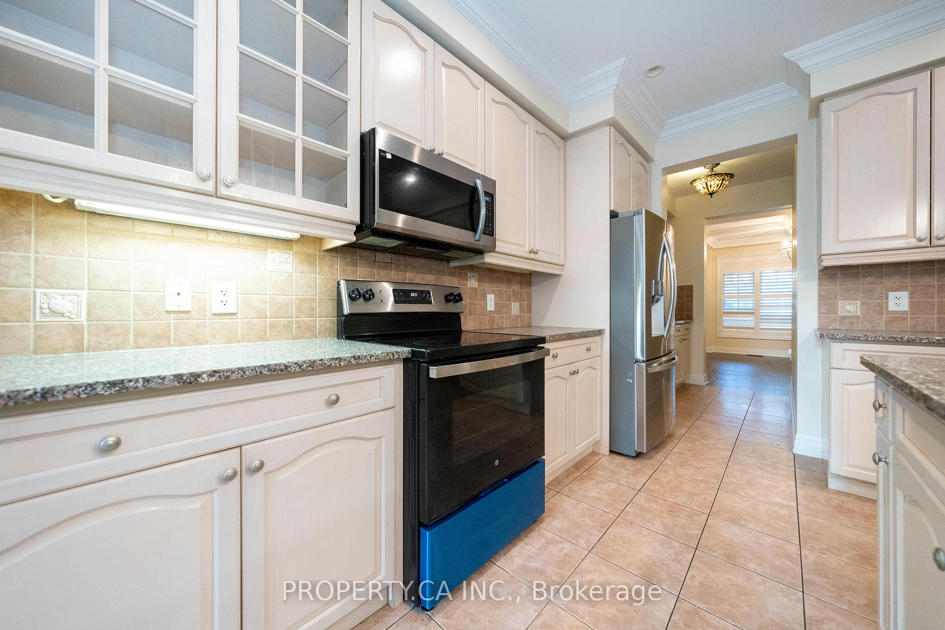 Photo 17 of 36 Bardoe Crescent, Milton, Scott — HOMEH