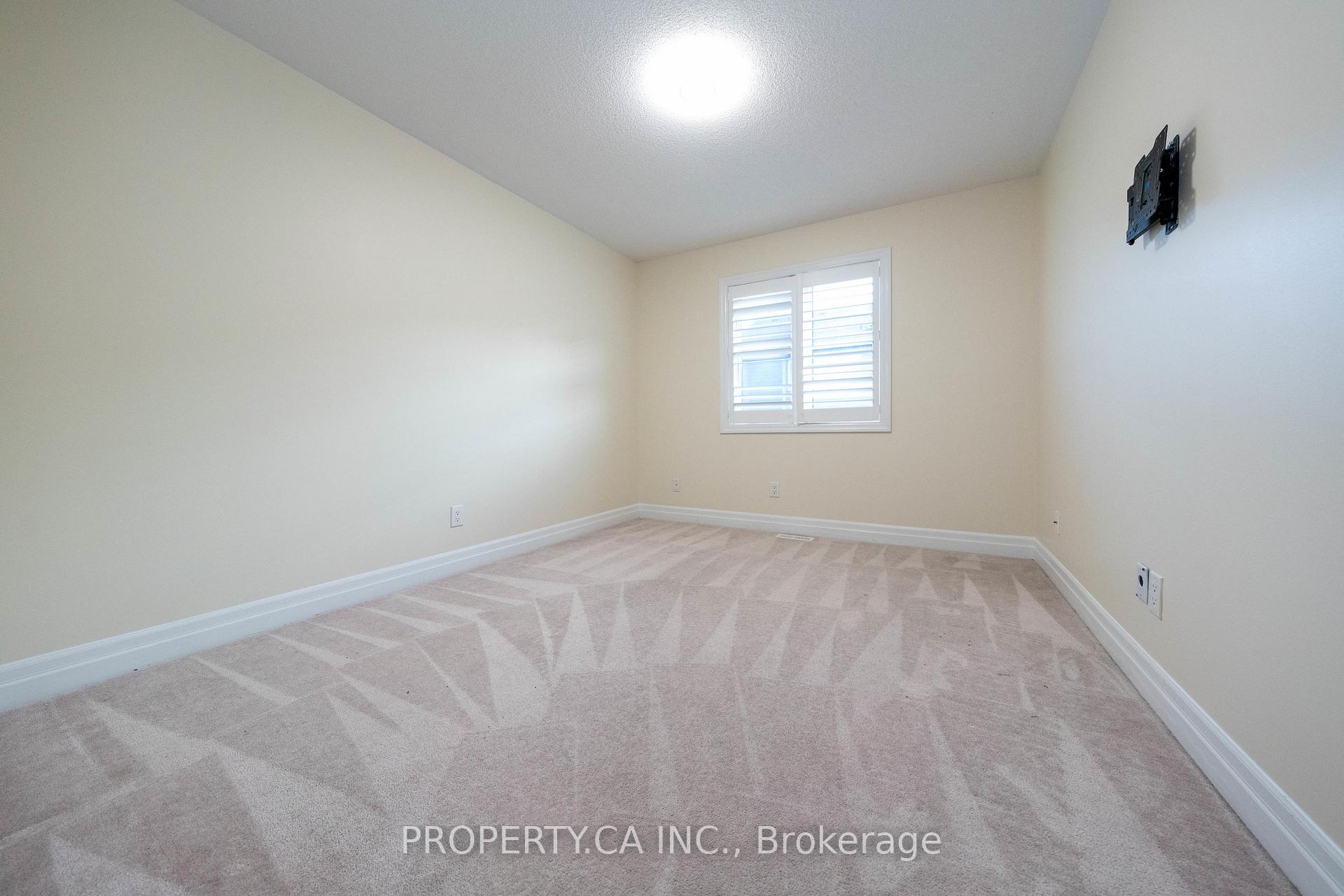 Photo 34 of 36 Bardoe Crescent, Milton, Scott — HOMEH