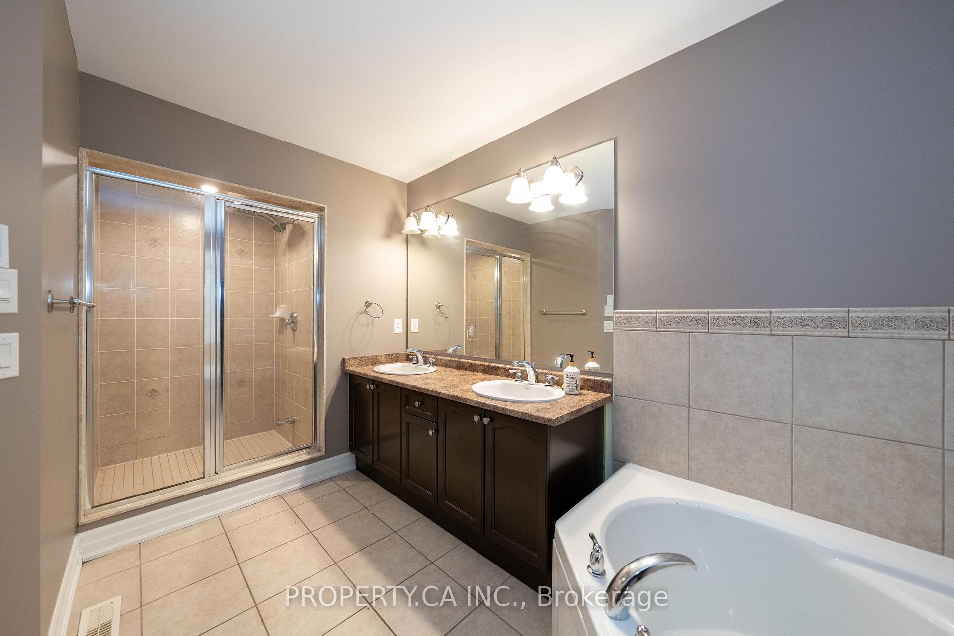 Photo 36 of 36 Bardoe Crescent, Milton, Scott — HOMEH