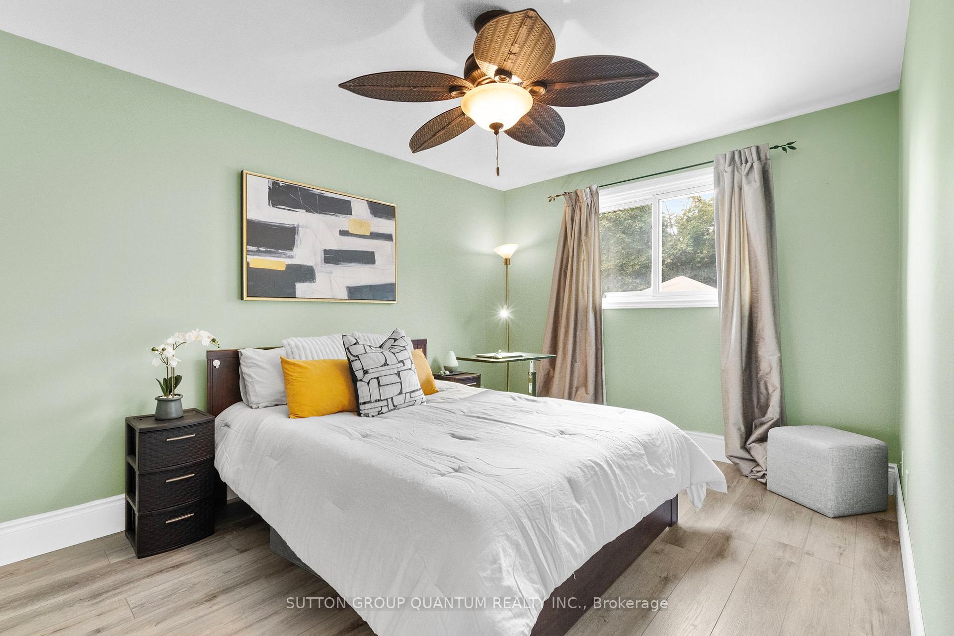 Photo 17 of 244 Bousfield Crescent, Milton, Dorset Park — HOMEH