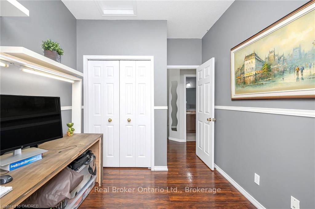 Photo 19 of 94 Rochefort Street, Kitchener — HOMEH