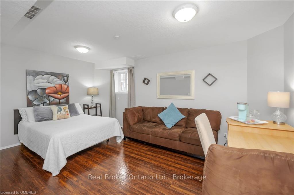 Photo 27 of 94 Rochefort Street, Kitchener — HOMEH