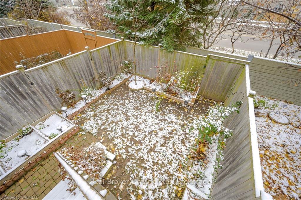Photo 32 of 94 Rochefort Street, Kitchener — HOMEH