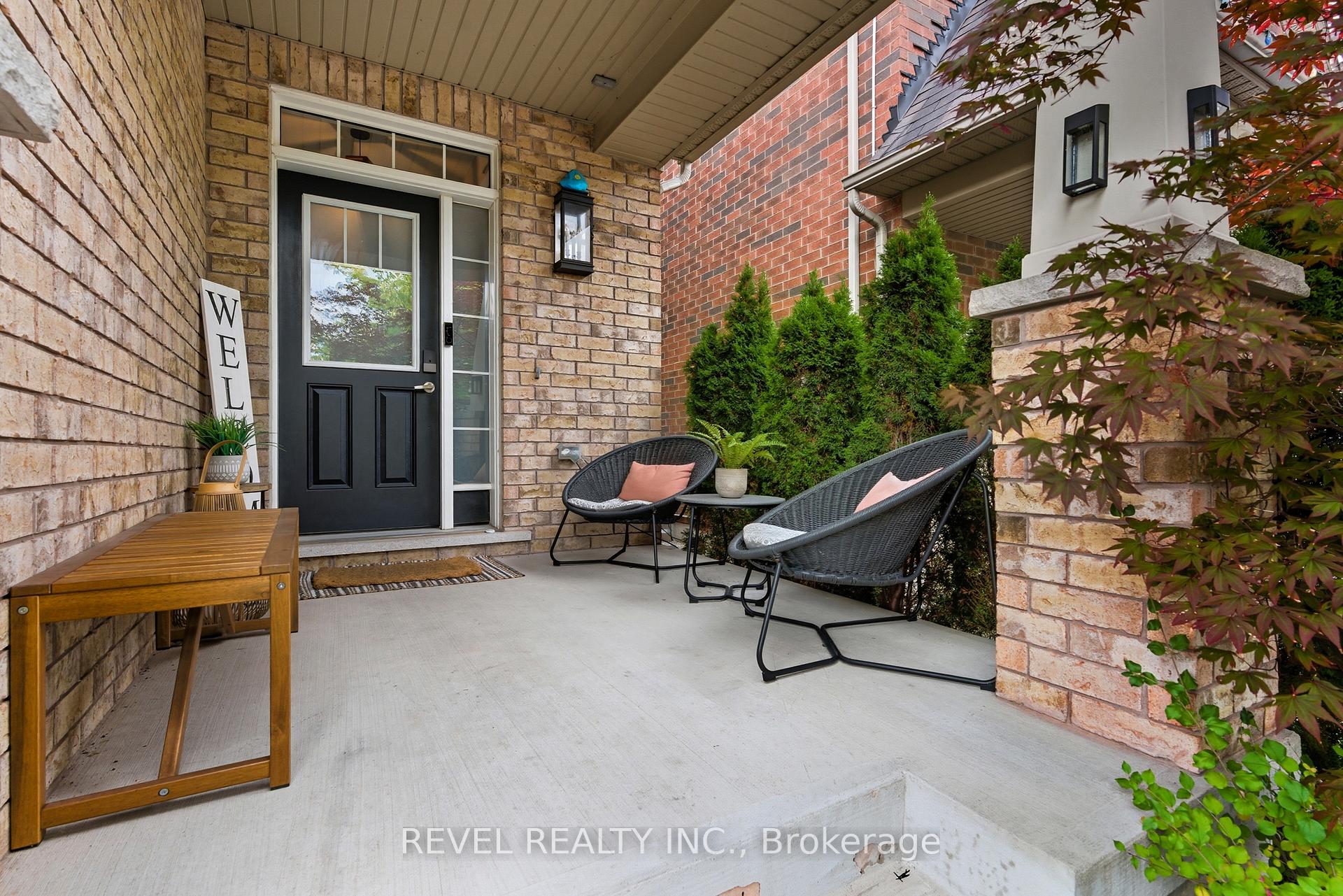 Photo 3 of 390 Gosford Crescent, Milton, Willmott — HOMEH