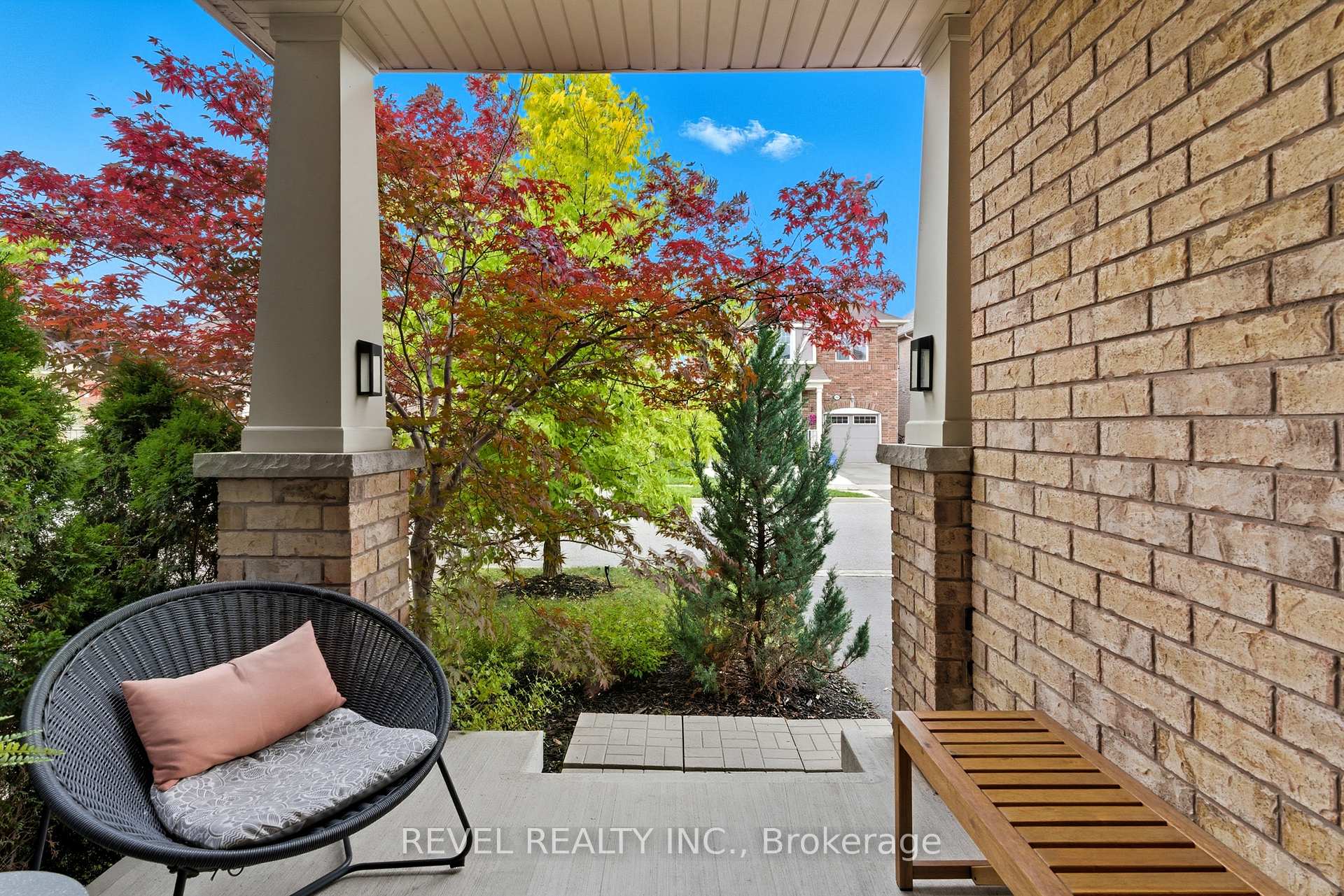 Photo 4 of 390 Gosford Crescent, Milton, Willmott — HOMEH