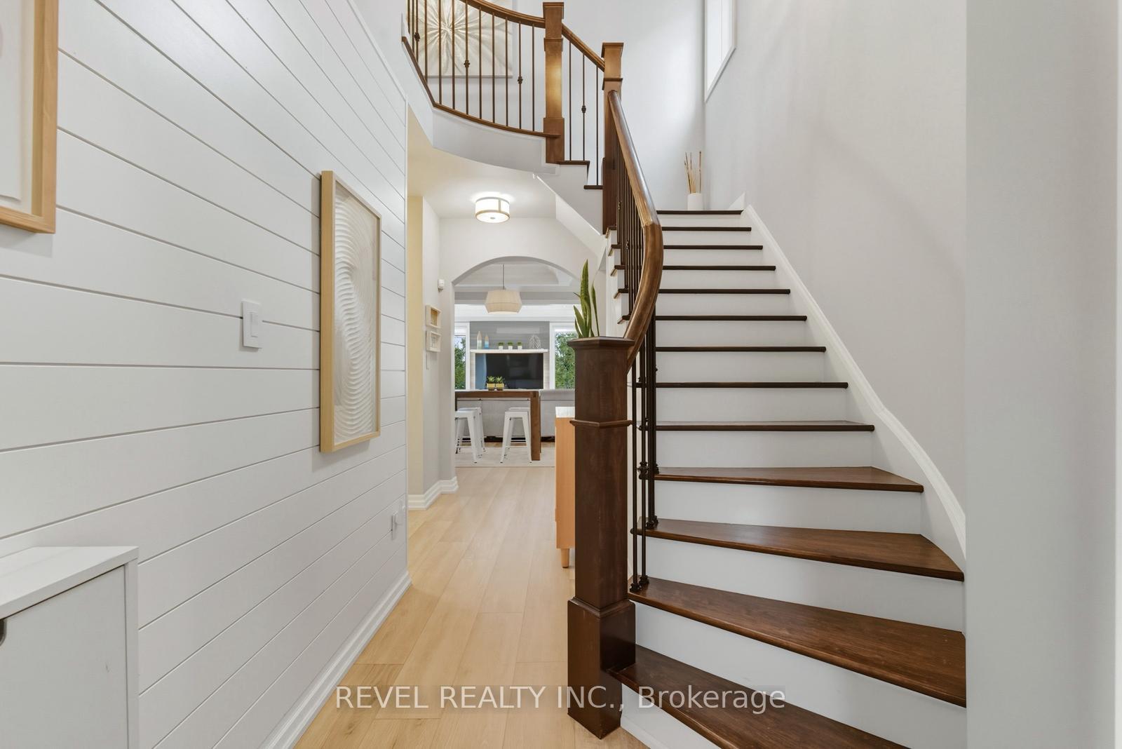 Photo 5 of 390 Gosford Crescent, Milton, Willmott — HOMEH