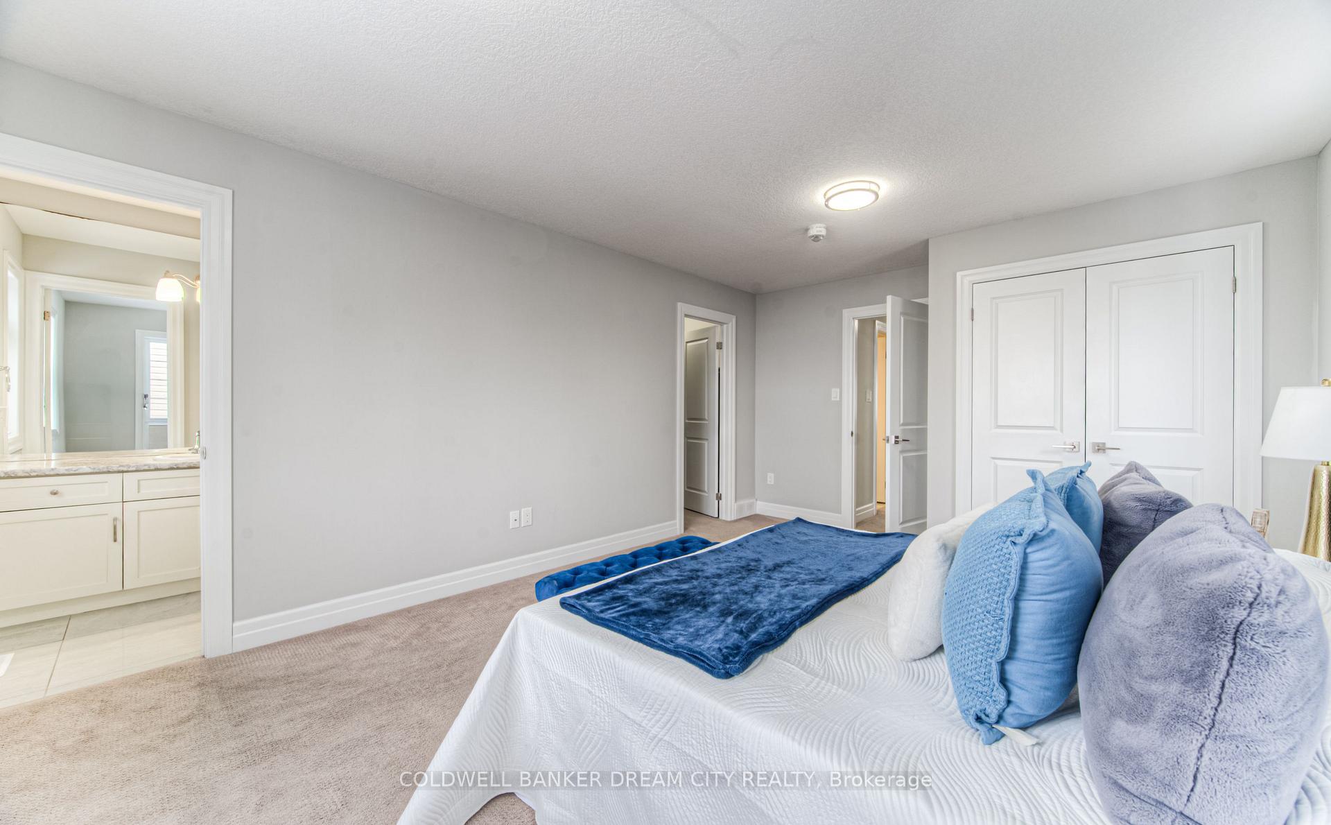 Photo 20 of 48 Fourth Avenue, Kitchener, Vanier - Kitchener — HOMEH