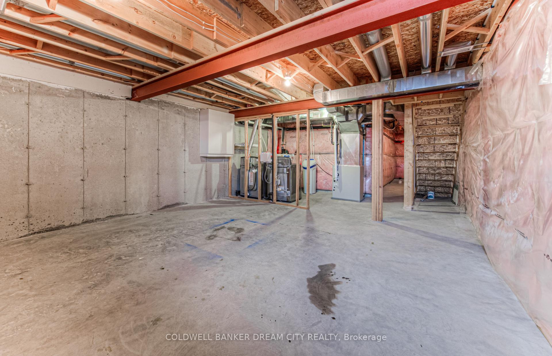 Photo 31 of 48 Fourth Avenue, Kitchener, Vanier - Kitchener — HOMEH