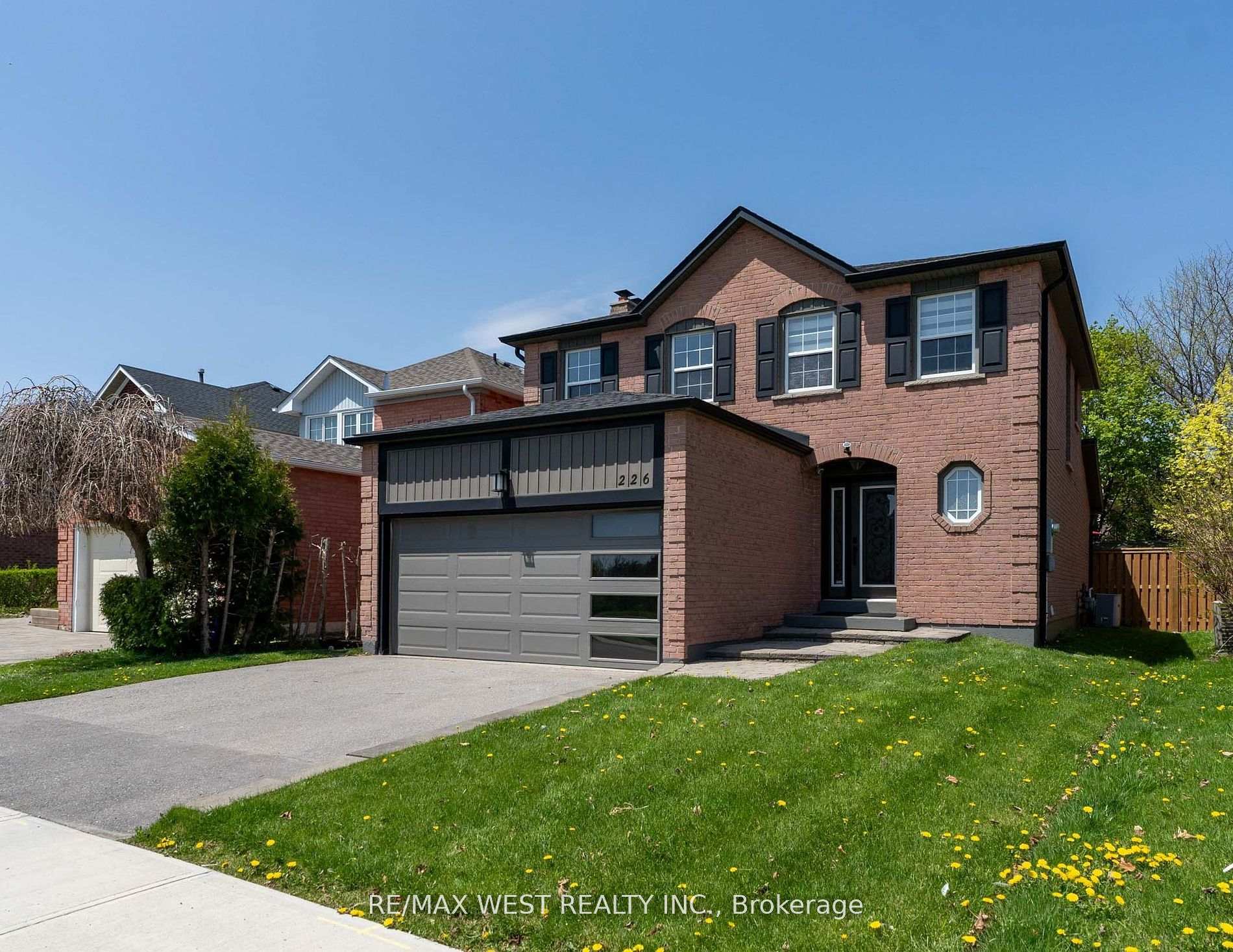 Photo 1 of 226 Austin Drive, Markham, Unionville — HOMEH